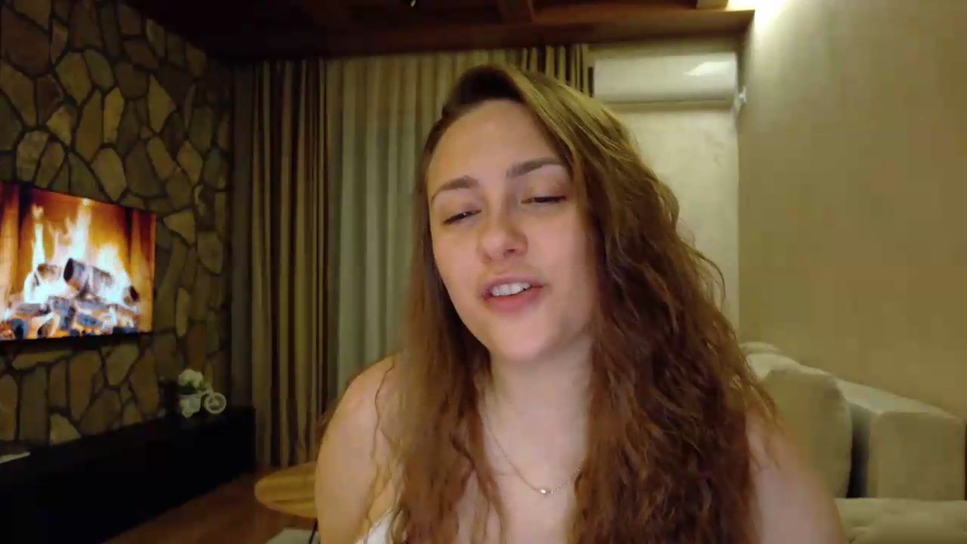 Gallery image thumbnail from QueenOfTease_'s myfreecams stream on, 07/12/2026, 07:13 image 17 of 20