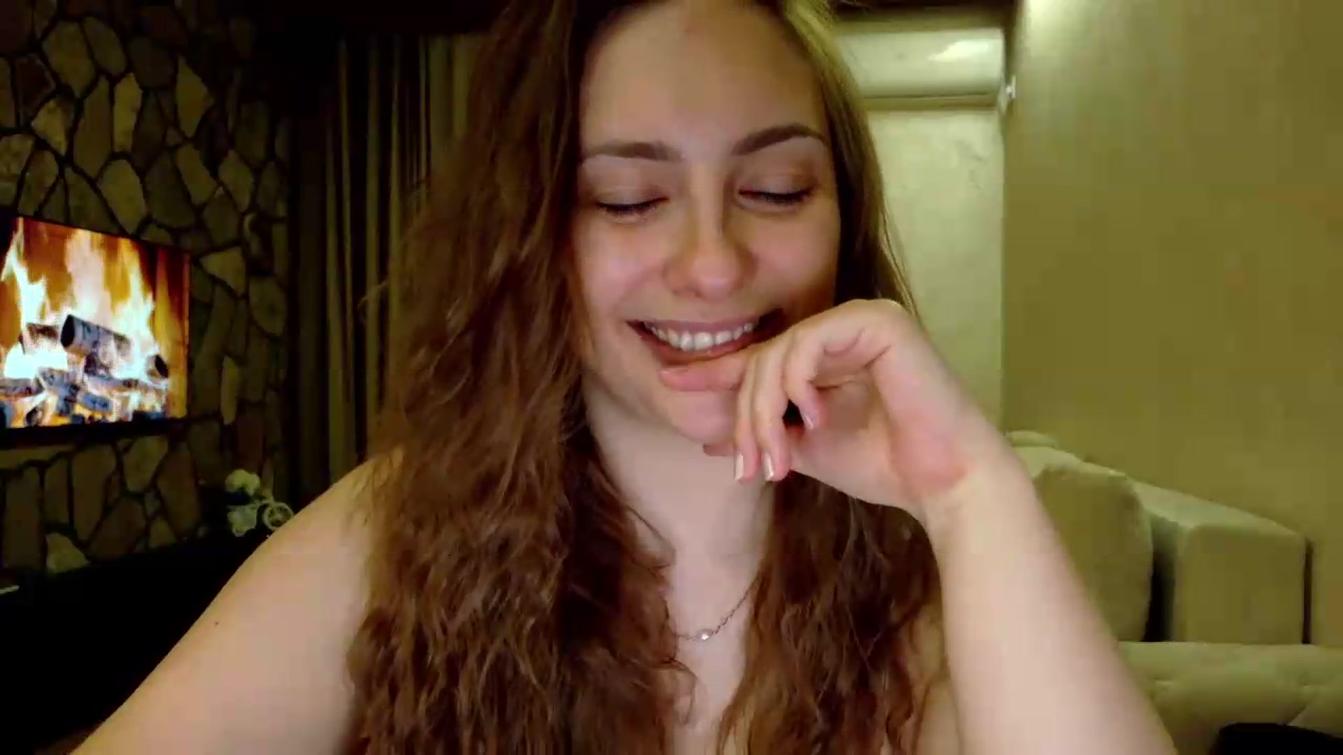 Gallery image thumbnail from QueenOfTease_'s myfreecams stream on, 07/12/2026, 08:16 image 14 of 20