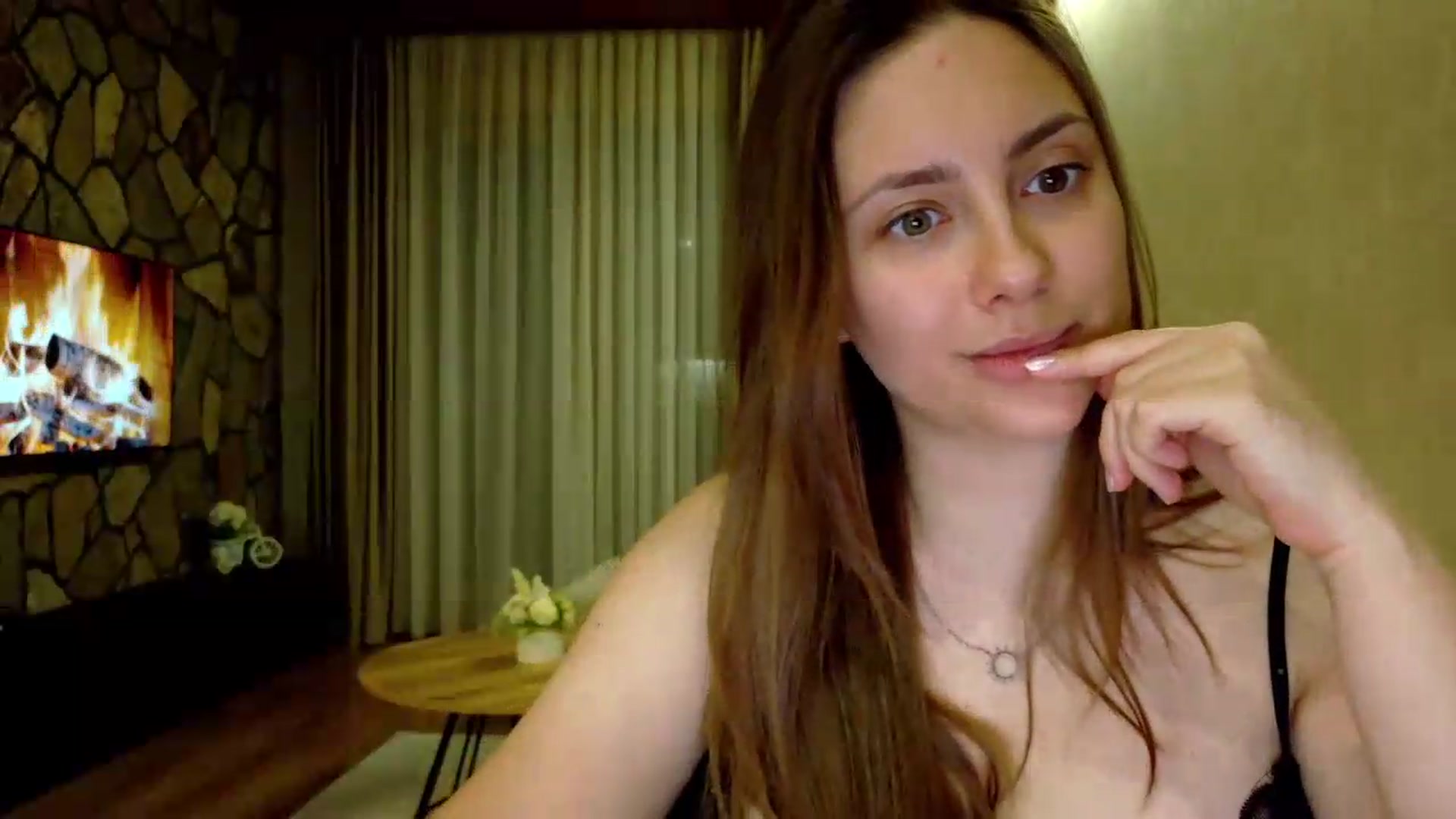 Gallery image thumbnail from QueenOfTease_'s myfreecams stream on, 07/14/2026, 07:48 image 15 of 20