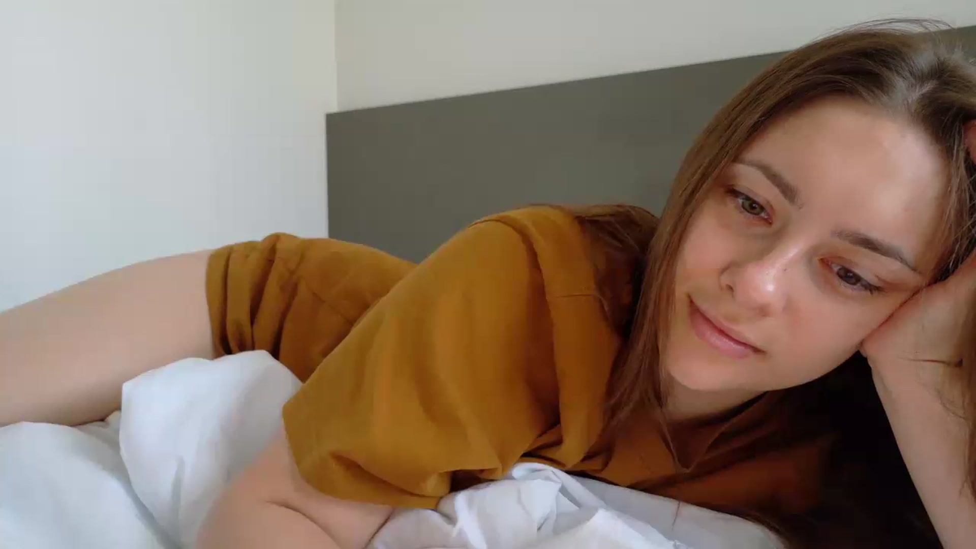 Gallery image thumbnail from QueenOfTease_'s myfreecams stream on, 07/22/2026, 06:23 image 2 of 20