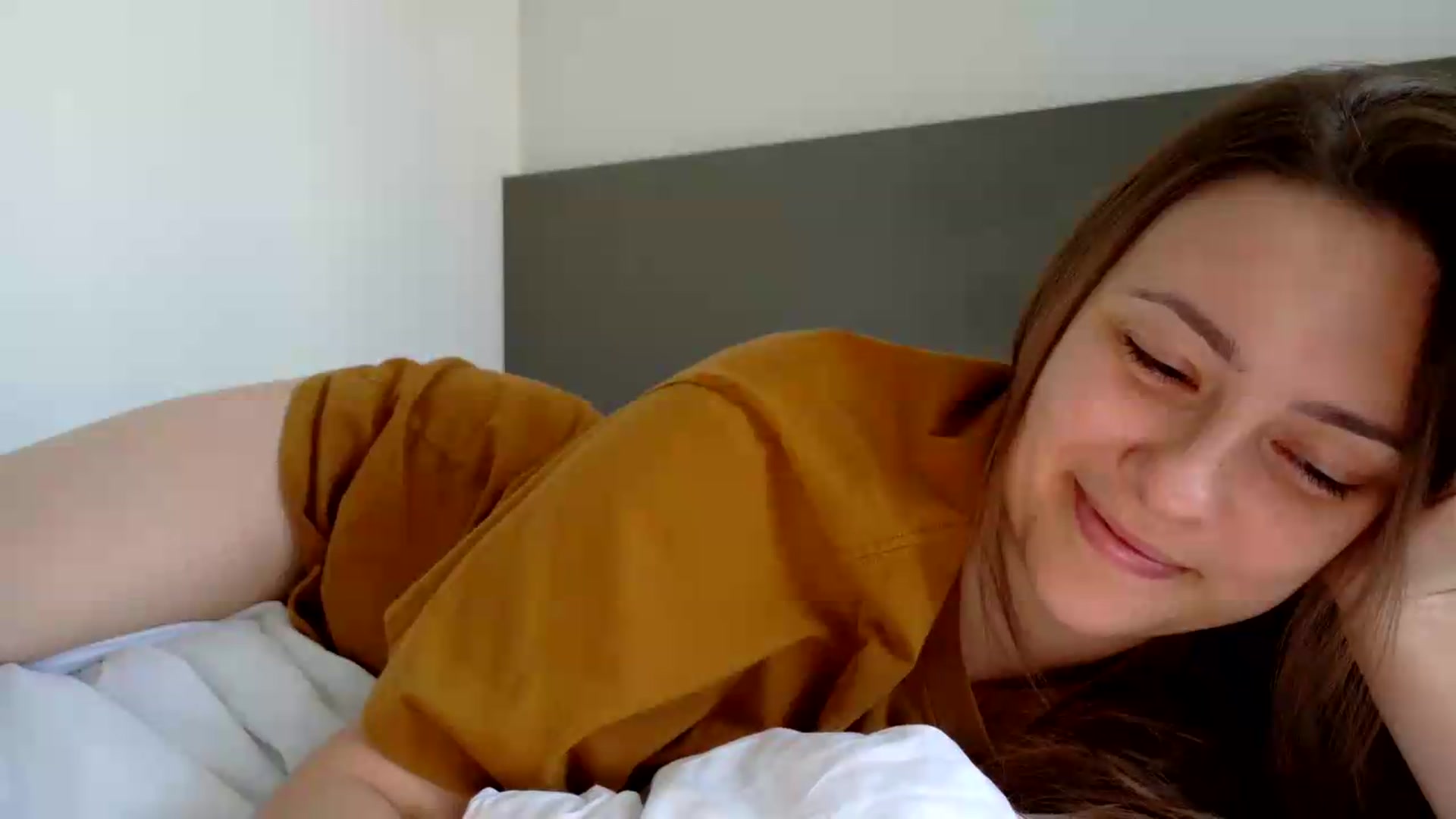 Gallery image thumbnail from QueenOfTease_'s myfreecams stream on, 07/22/2026, 06:23 image 5 of 20