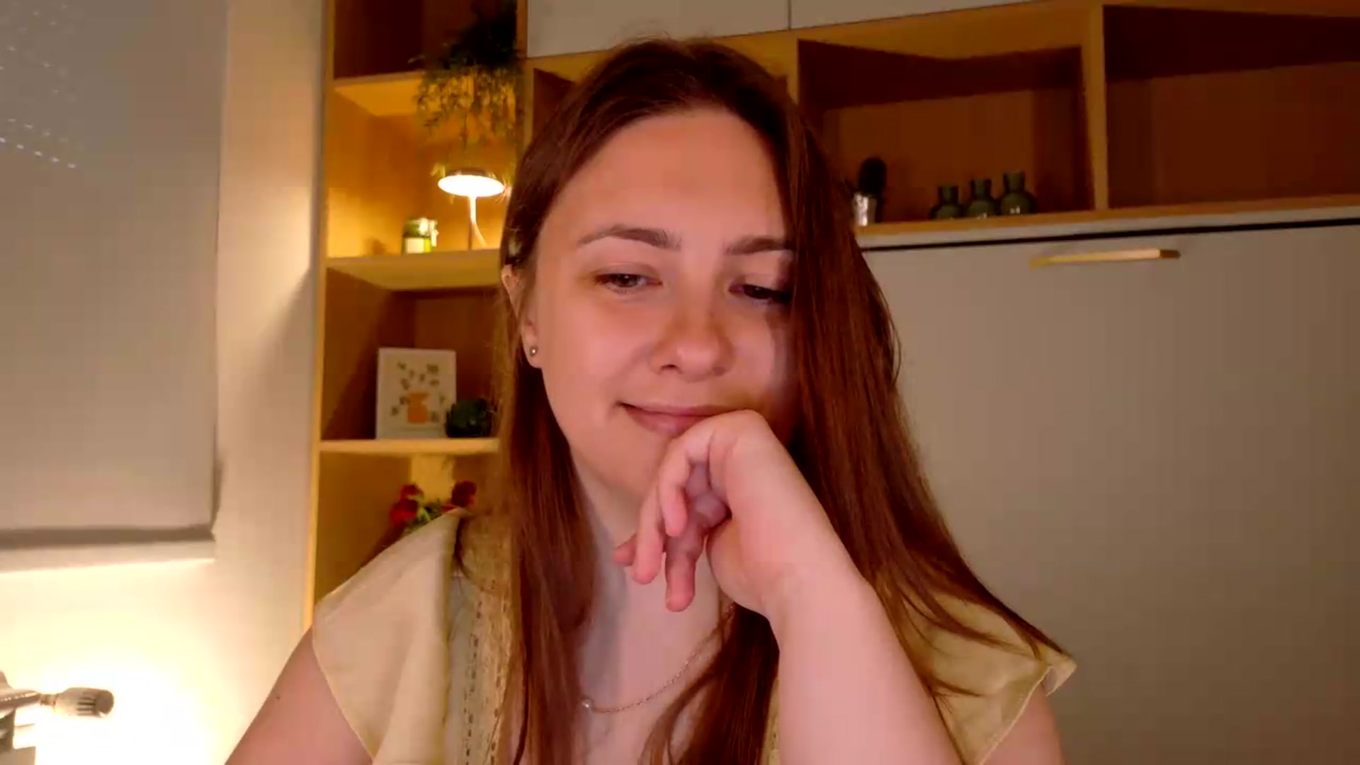 Gallery image thumbnail from QueenOfTease_'s myfreecams stream on, 08/05/2026, 05:57 image 4 of 20