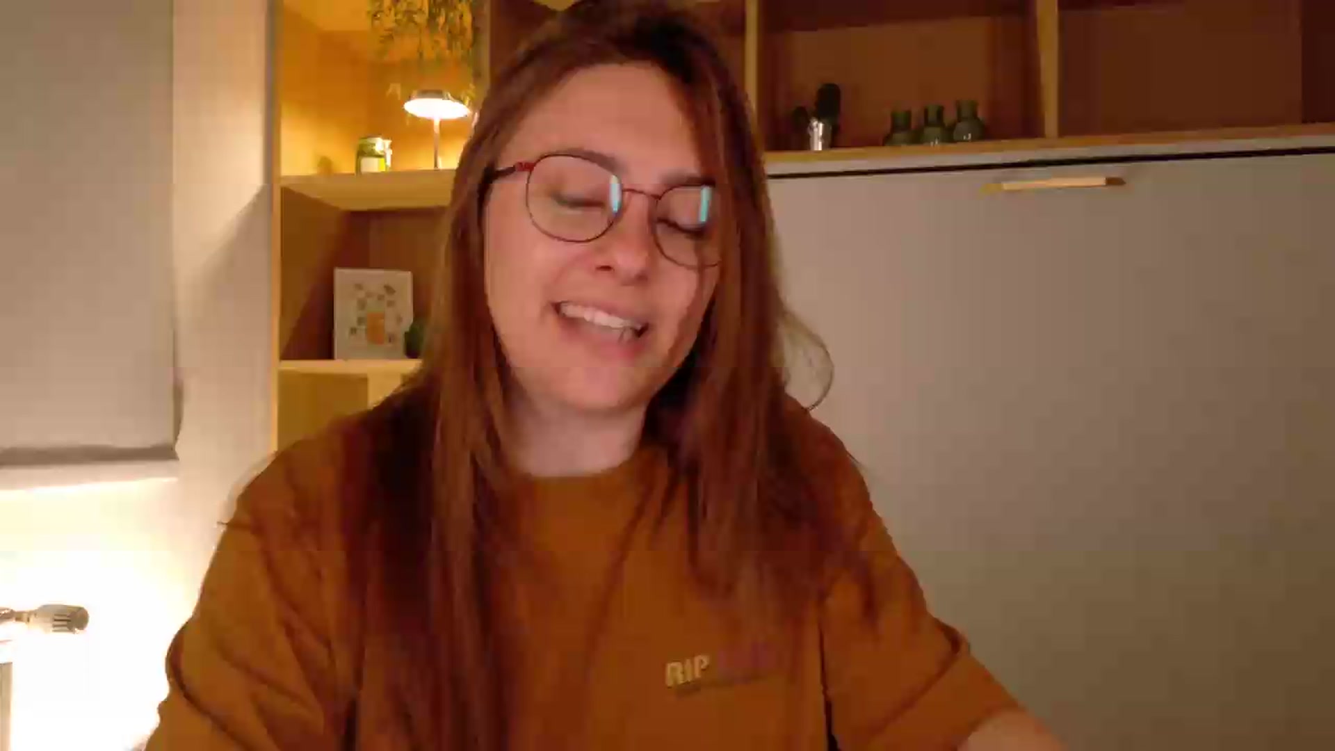 Gallery image thumbnail from QueenOfTease_'s myfreecams stream on, 08/08/2026, 07:07 image 3 of 20