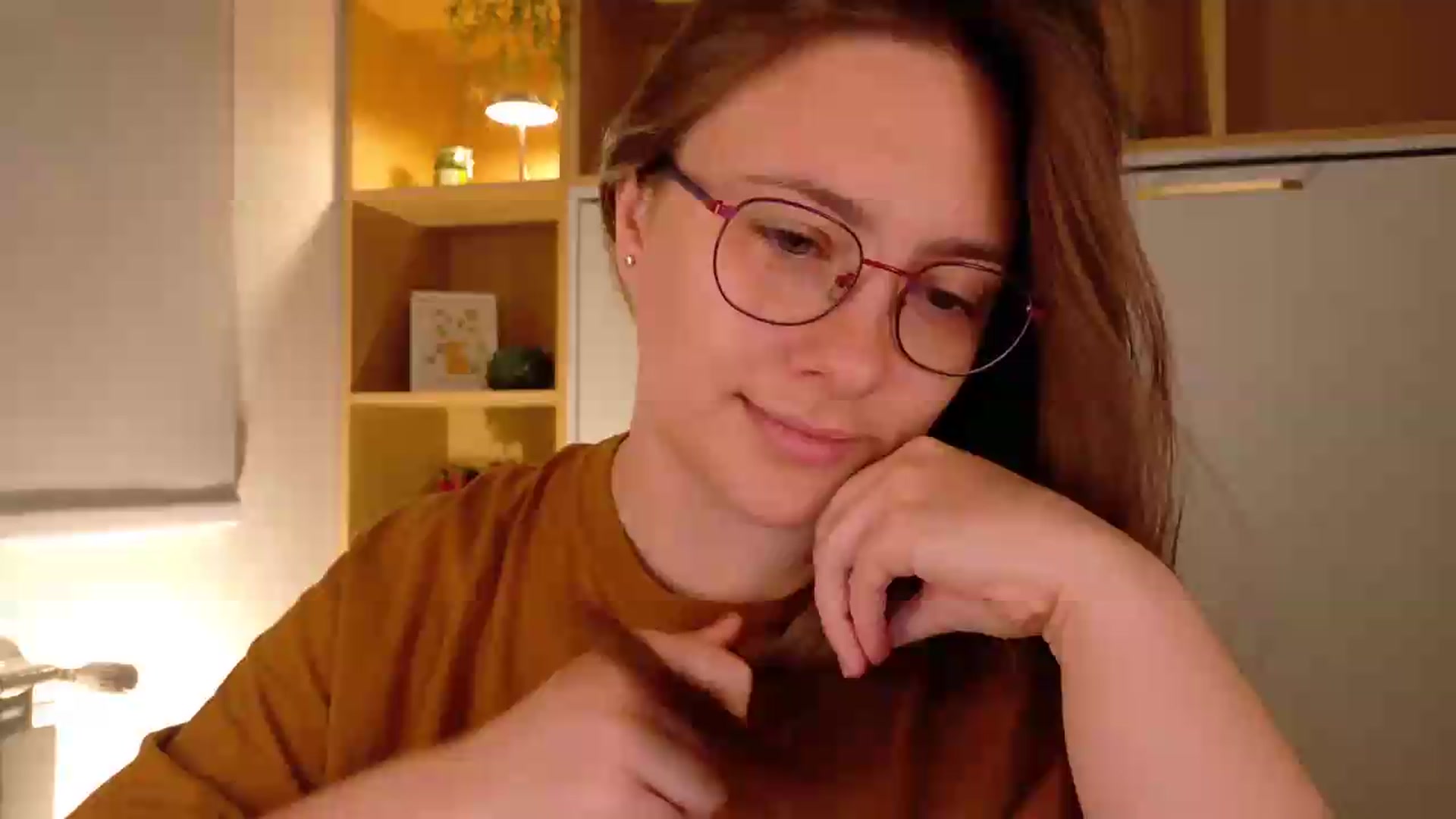 Gallery image thumbnail from QueenOfTease_'s myfreecams stream on, 08/08/2026, 07:07 image 4 of 20