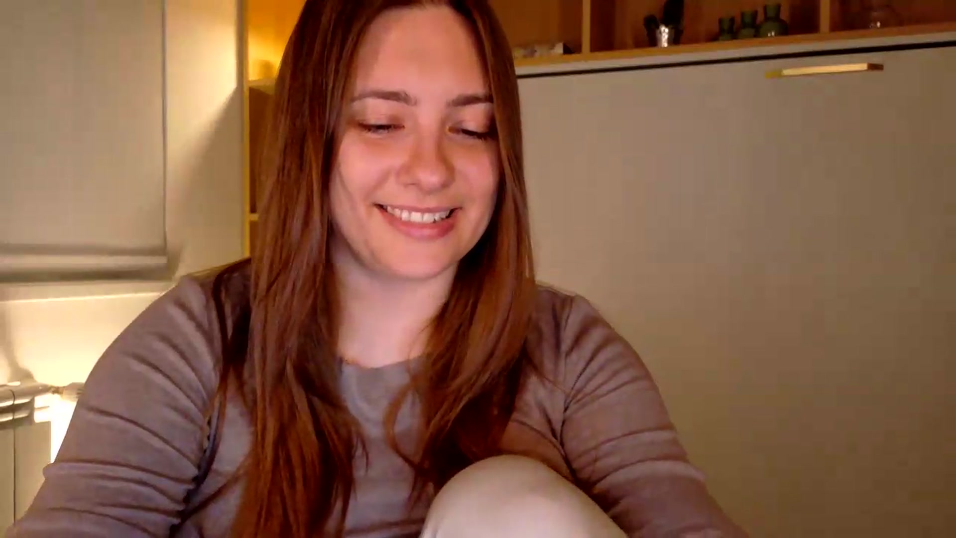 Gallery image thumbnail from QueenOfTease_'s myfreecams stream on, 08/19/2026, 07:04 image 4 of 20