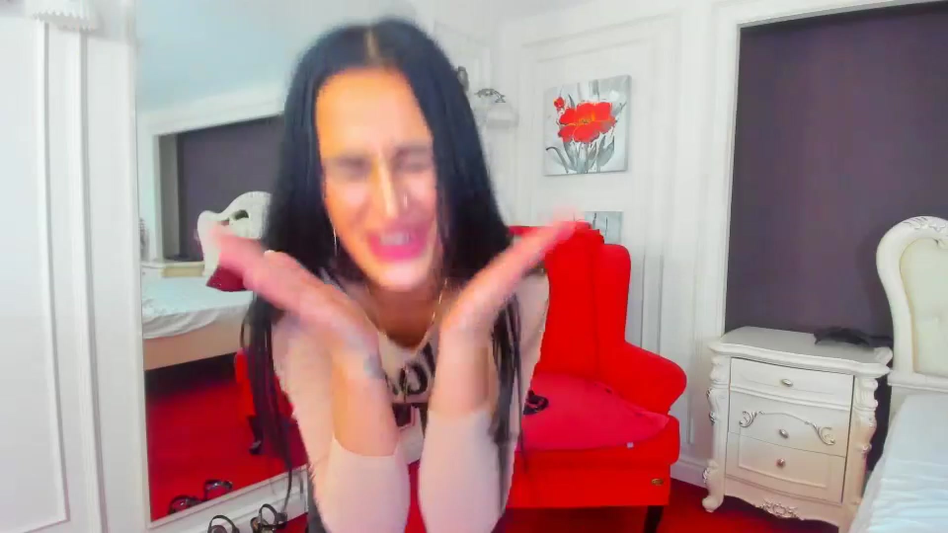 Gallery image thumbnail from QueenRafaela's myfreecams stream on, 10/23/2024, 08:06 image 12 of 20