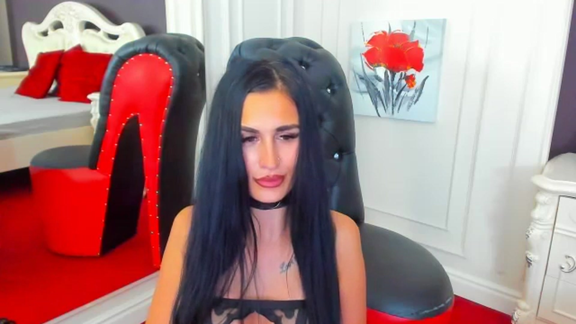 Gallery image thumbnail from QueenRafaela's myfreecams stream on, 11/20/2024, 08:46 image 20 of 20