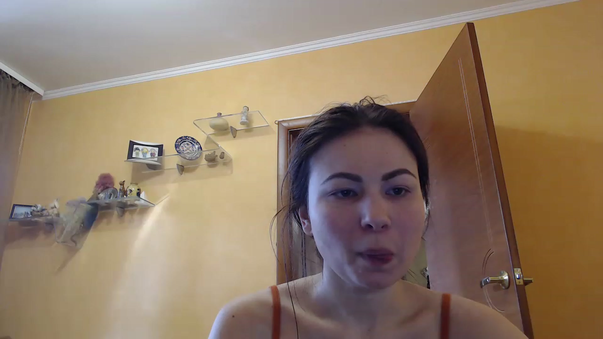 Gallery image thumbnail from QueenSmile's myfreecams stream on, 02/17/2023, 12:17 image 2 of 20