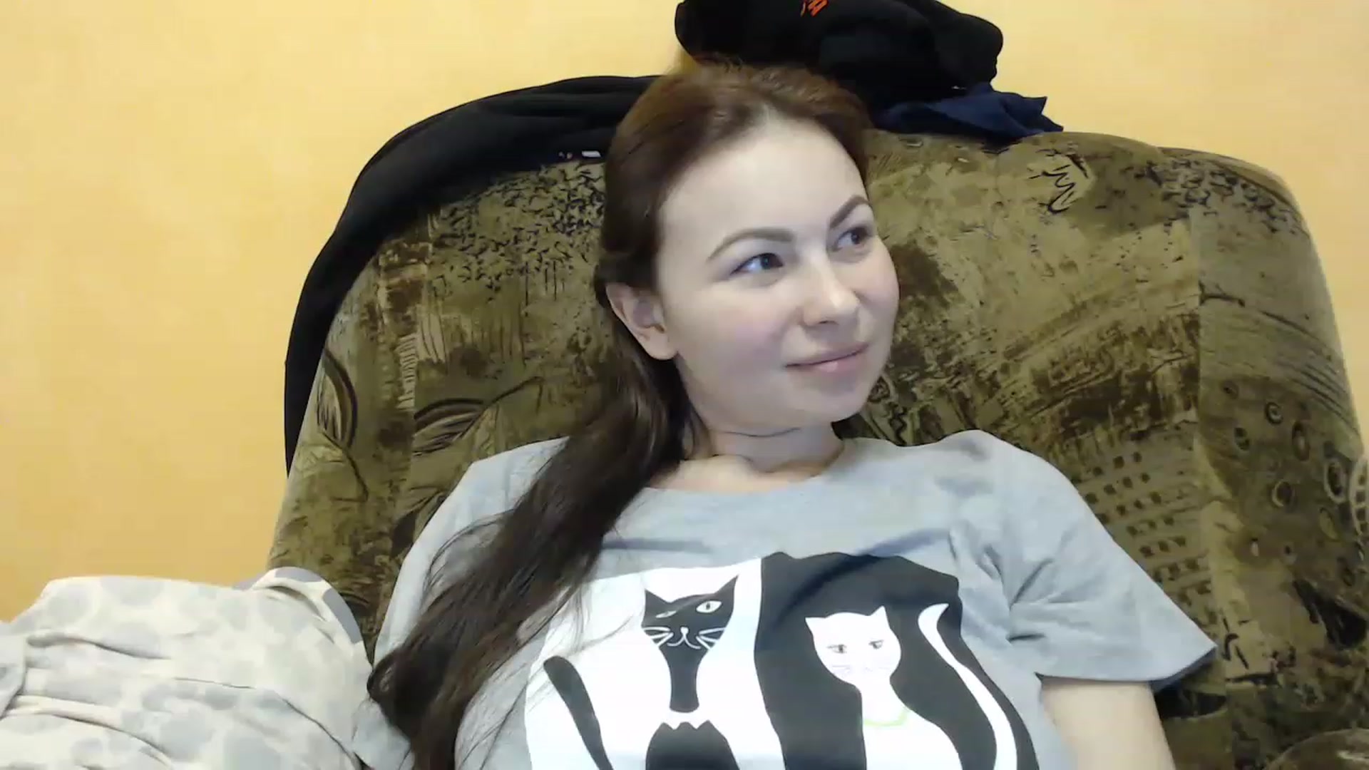 Gallery image thumbnail from QueenSmile's myfreecams stream on, 03/01/2023, 15:26 image 14 of 20