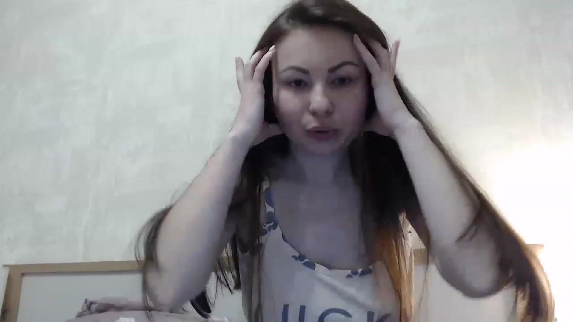 Gallery image thumbnail from QueenSmile's myfreecams stream on, 04/01/2023, 20:10 image 4 of 20