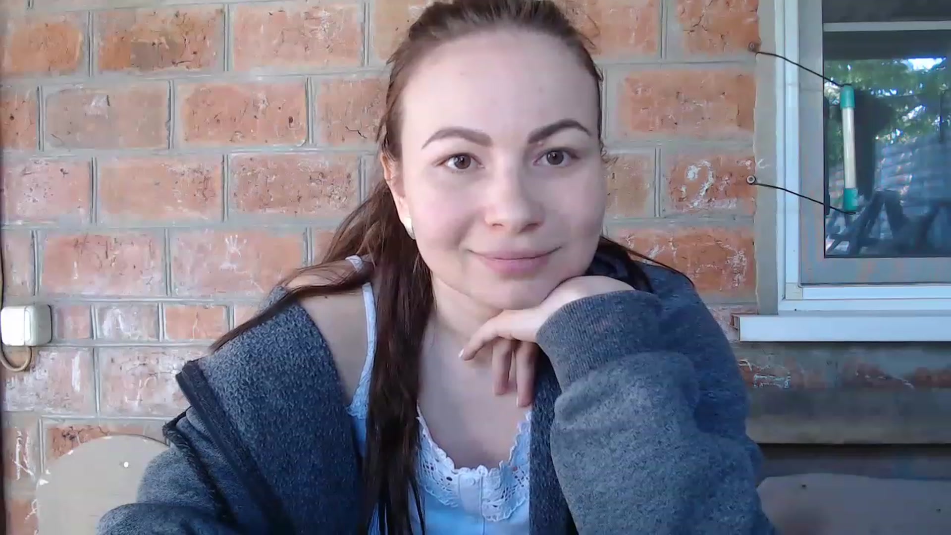 Gallery image thumbnail from QueenSmile's myfreecams stream on, 05/15/2023, 09:38 image 12 of 20