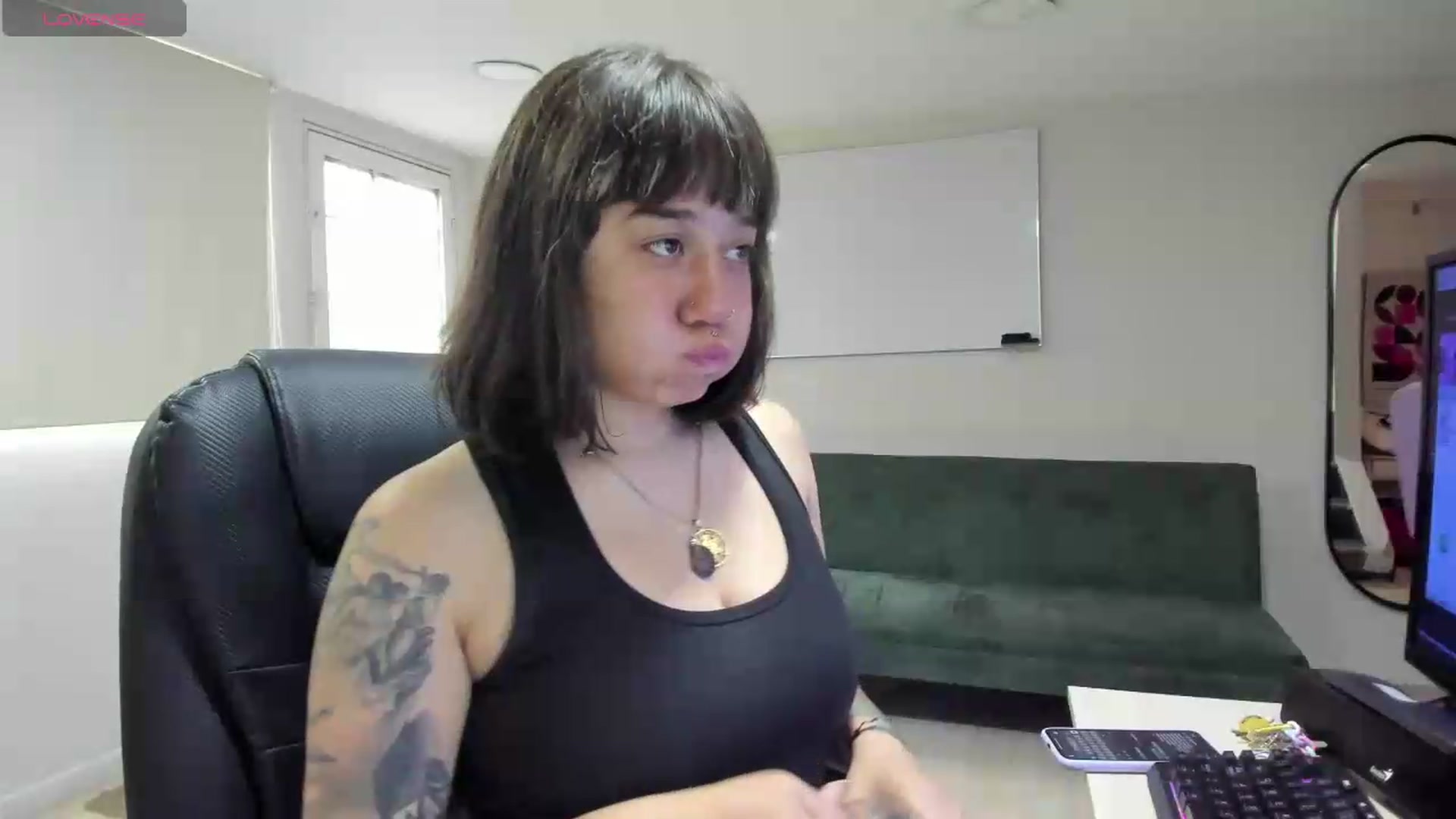 Gallery image thumbnail from QueenZafi's myfreecams stream on, 05/20/2026, 13:36 image 7 of 20