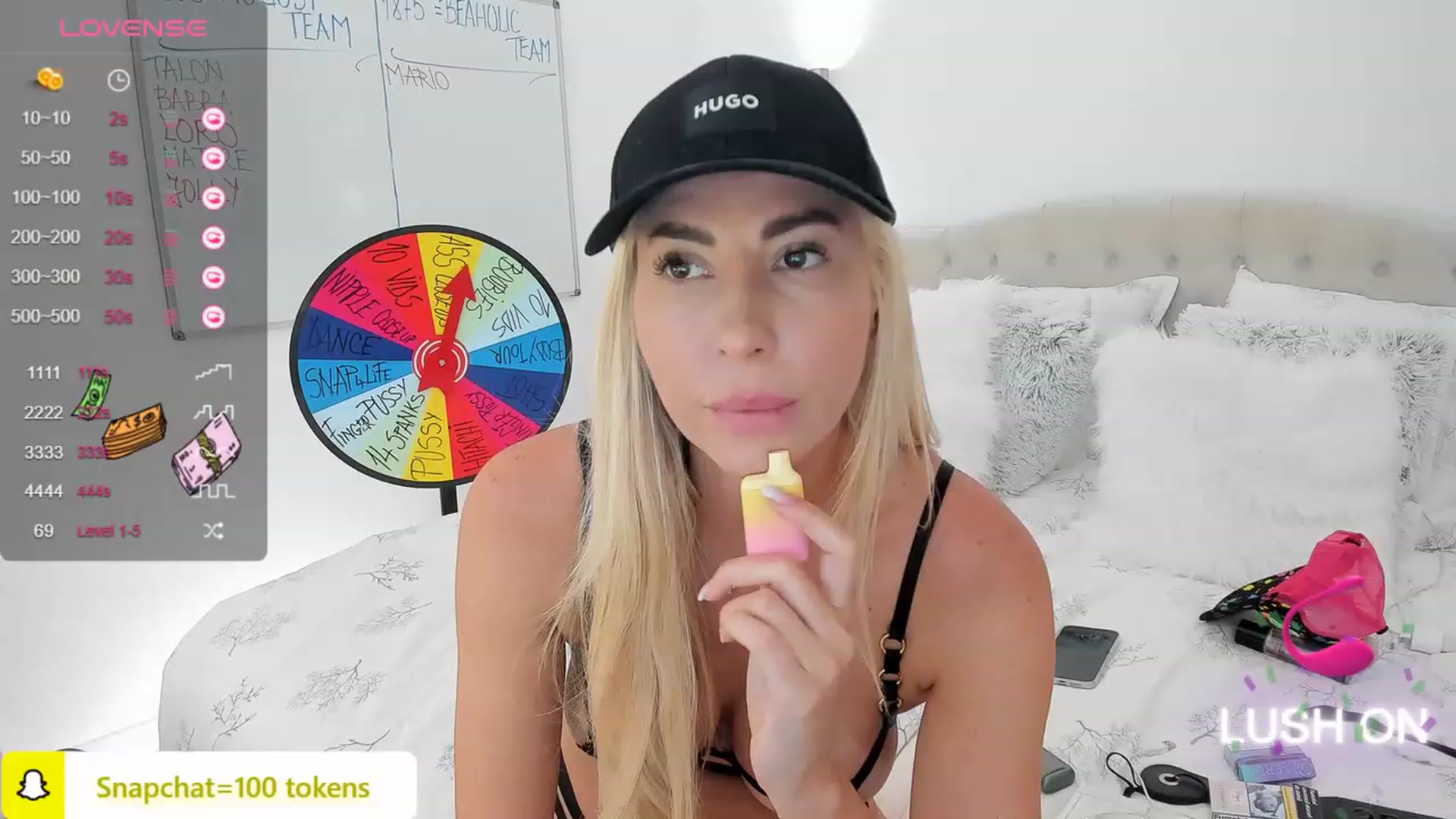 Gallery image thumbnail from Queen_Bea_'s myfreecams stream on, 08/16/2023, 20:24 image 14 of 20
