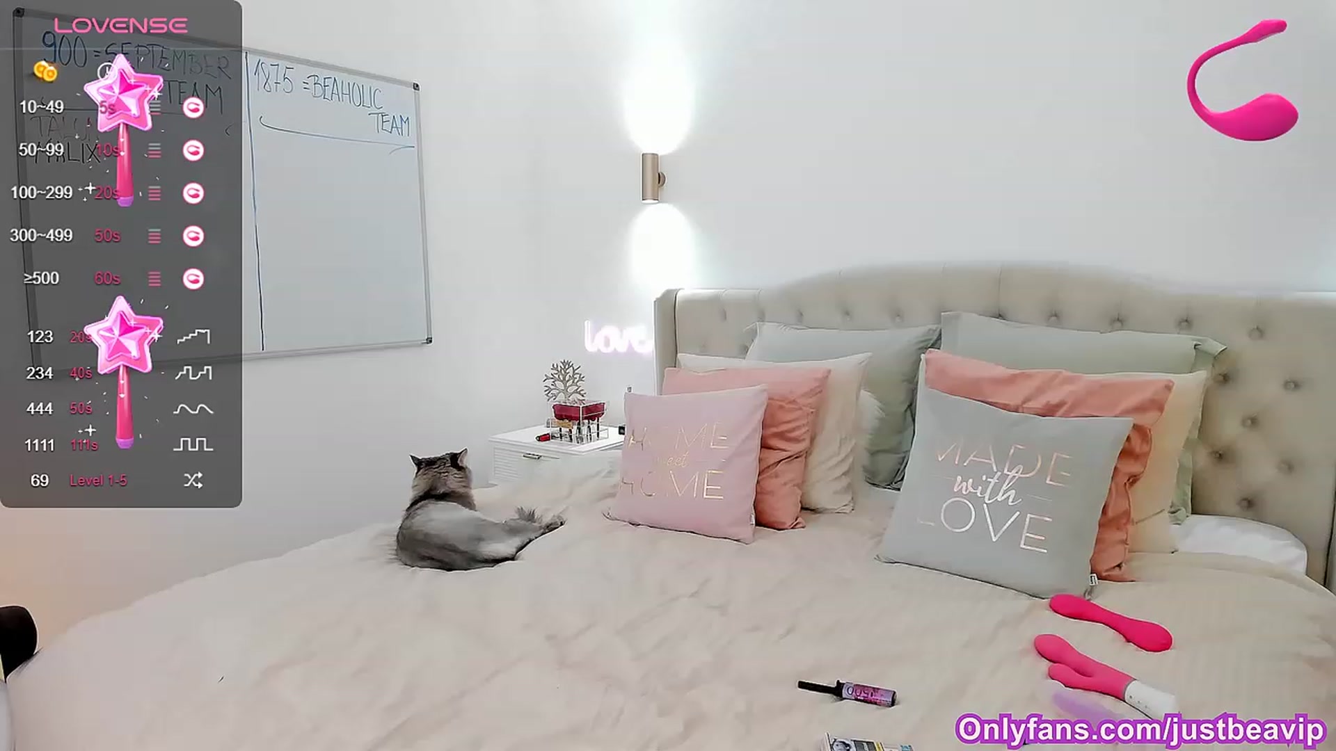 Gallery image thumbnail from Queen_Bea_'s myfreecams stream on, 09/02/2023, 17:23 image 11 of 20