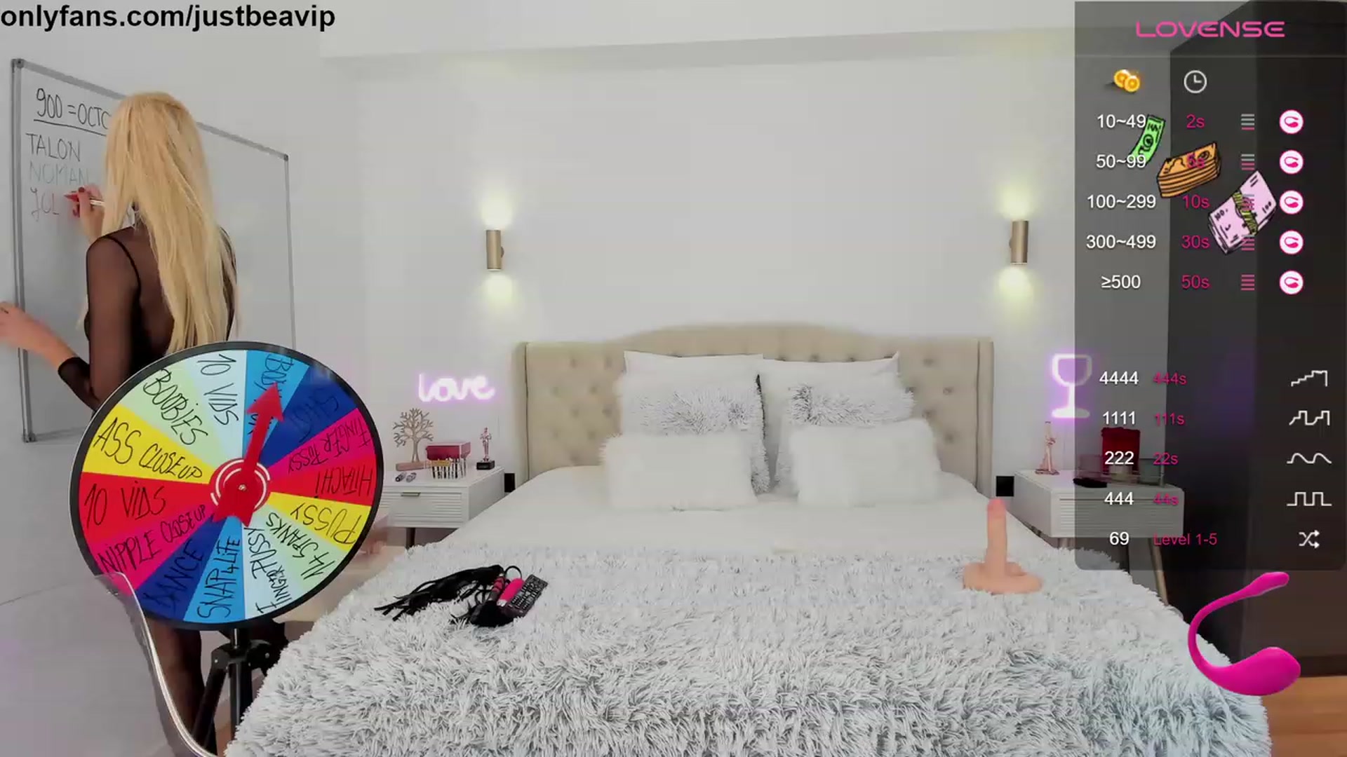 Gallery image thumbnail from Queen_Bea_'s myfreecams stream on, 10/07/2023, 18:36 image 4 of 20