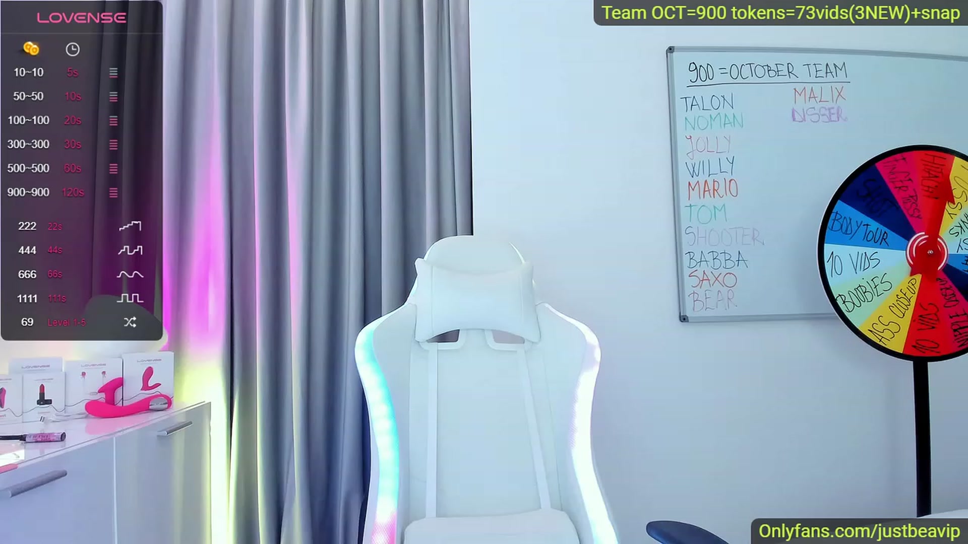 Gallery image thumbnail from Queen_Bea_'s myfreecams stream on, 10/22/2023, 15:15 image 3 of 20