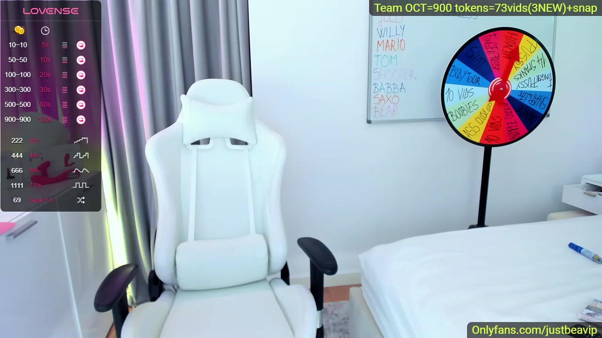 Gallery image thumbnail from Queen_Bea_'s myfreecams stream on, 10/22/2023, 16:47 image 12 of 20