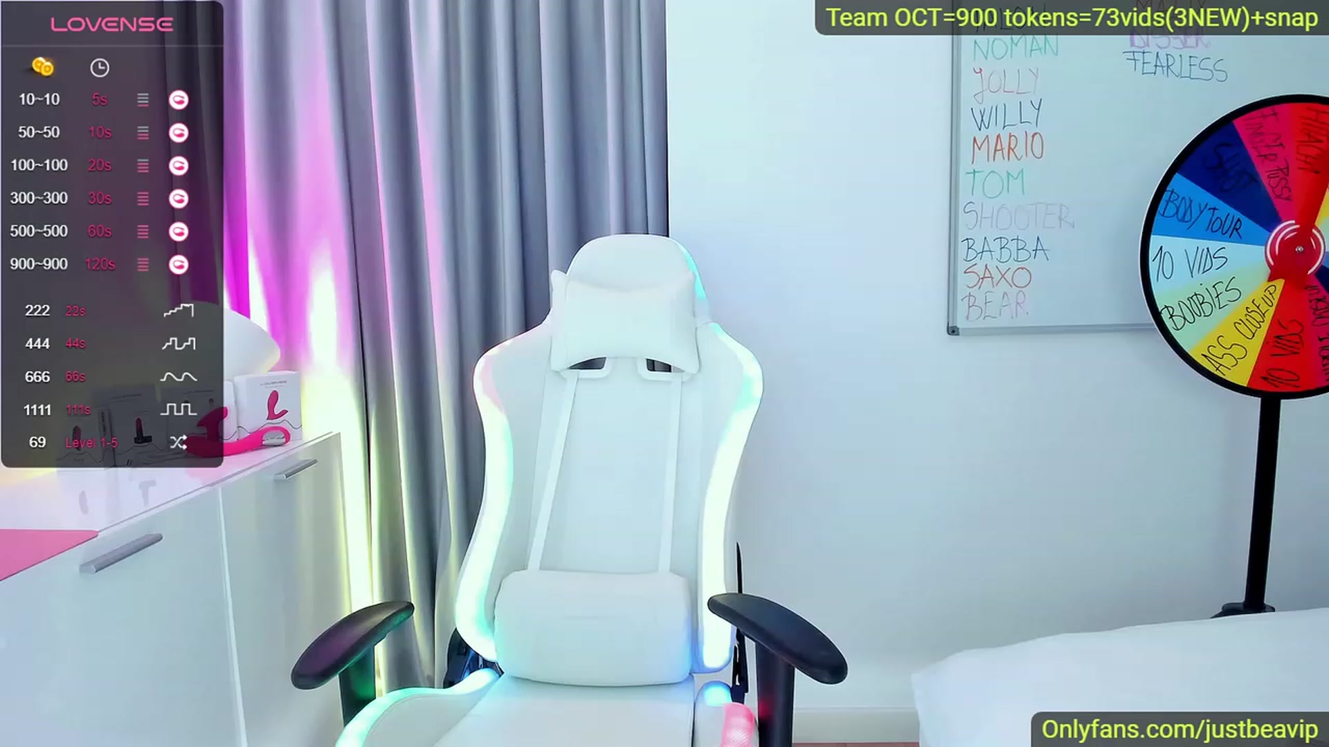 Gallery image thumbnail from Queen_Bea_'s myfreecams stream on, 10/22/2023, 18:37 image 17 of 20