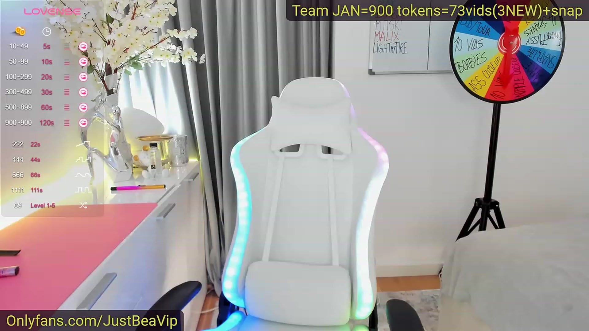 Gallery image thumbnail from Queen_Bea_'s myfreecams stream on, 01/10/2024, 19:07 image 5 of 20