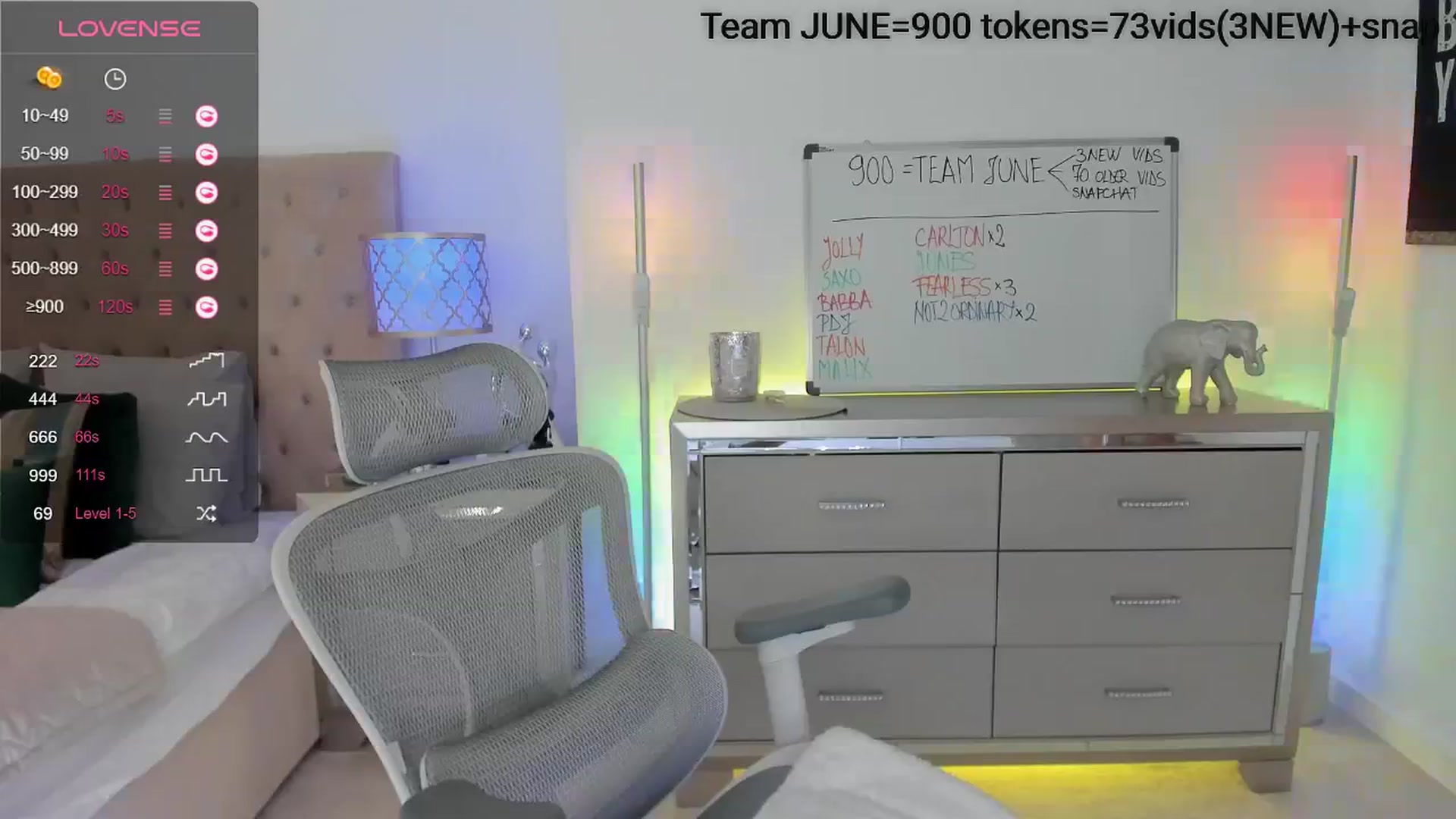 Gallery image thumbnail from Queen_Bea_'s myfreecams stream on, 06/12/2024, 18:18 image 18 of 20
