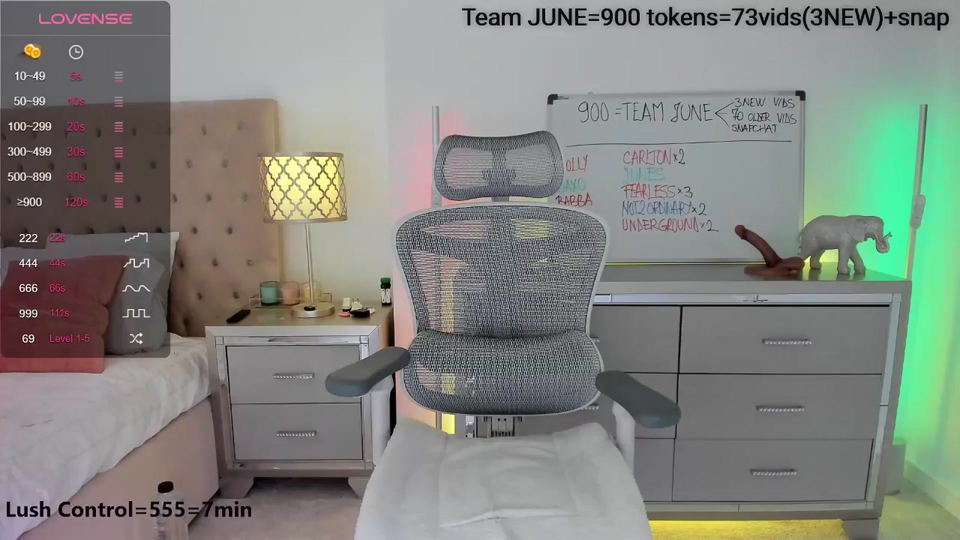 Gallery image thumbnail from Queen_Bea_'s myfreecams stream on, 06/15/2024, 16:43 image 10 of 20
