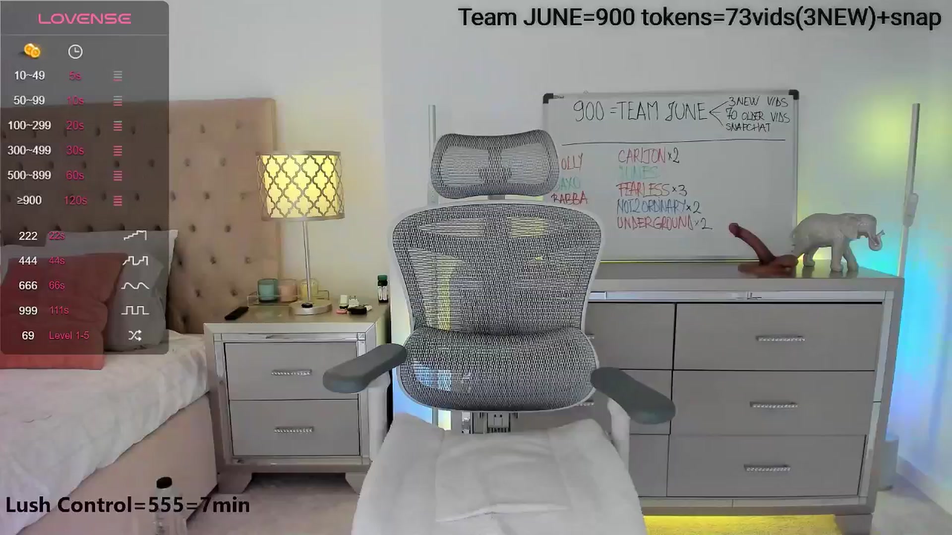 Gallery image thumbnail from Queen_Bea_'s myfreecams stream on, 06/15/2024, 16:43 image 12 of 20
