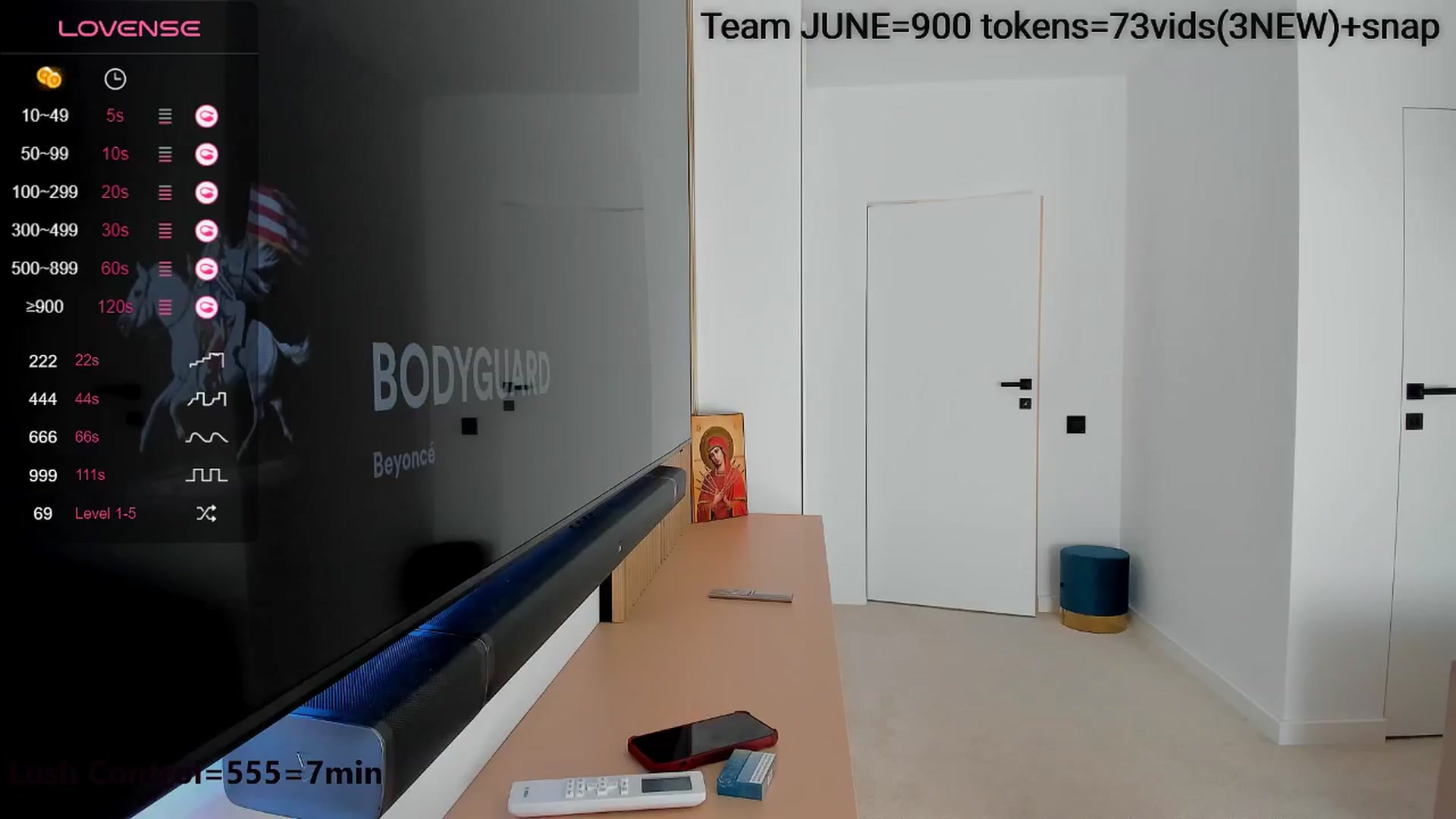 Gallery image thumbnail from Queen_Bea_'s myfreecams stream on, 06/19/2024, 16:07 image 19 of 20