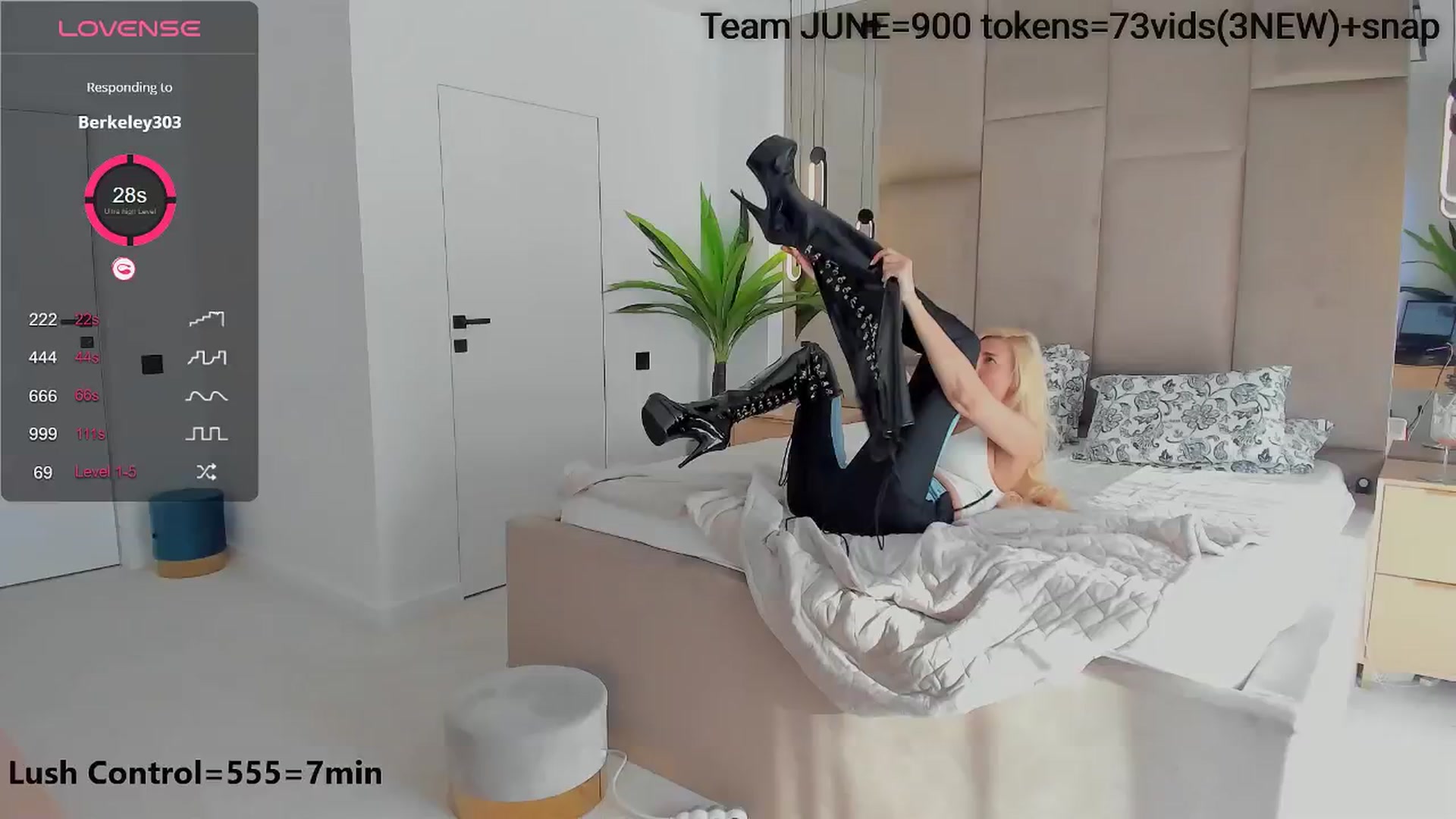 Gallery image thumbnail from Queen_Bea_'s myfreecams stream on, 06/19/2024, 16:07 image 20 of 20