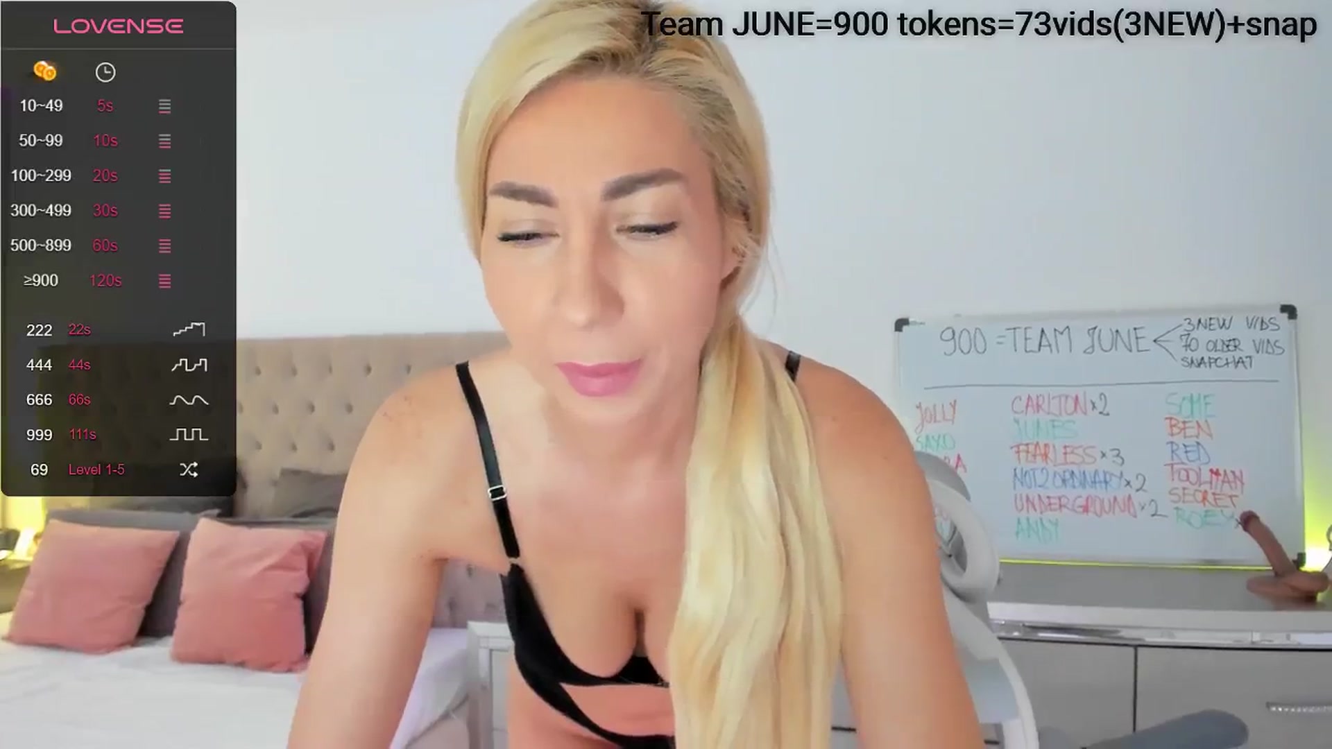 Gallery image thumbnail from Queen_Bea_'s myfreecams stream on, 06/30/2024, 17:11 image 5 of 20