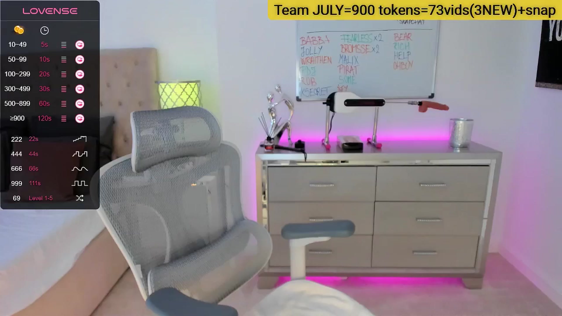 Gallery image thumbnail from Queen_Bea_'s myfreecams stream on, 07/16/2024, 17:07 image 19 of 20