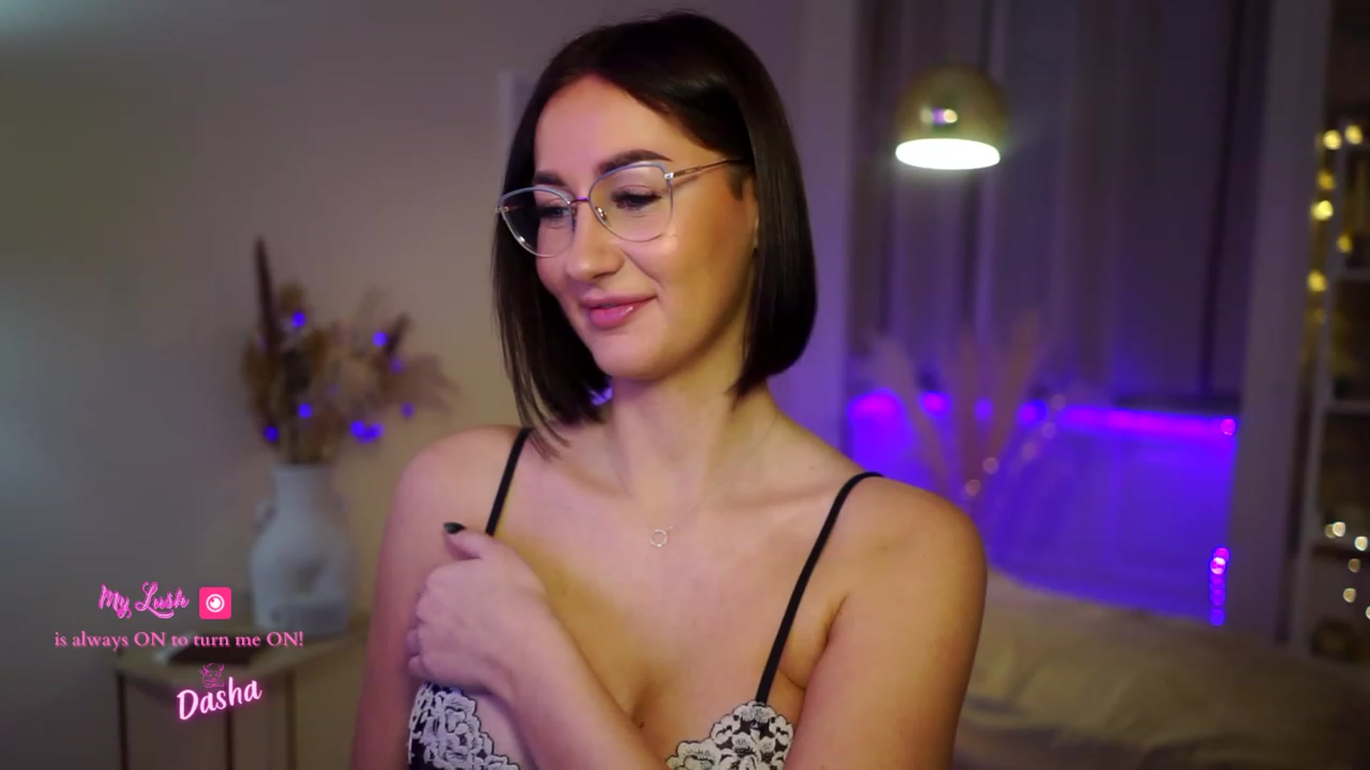 Gallery image thumbnail from Queen_Dasha's myfreecams stream on, 01/12/2023, 19:09 image 12 of 20