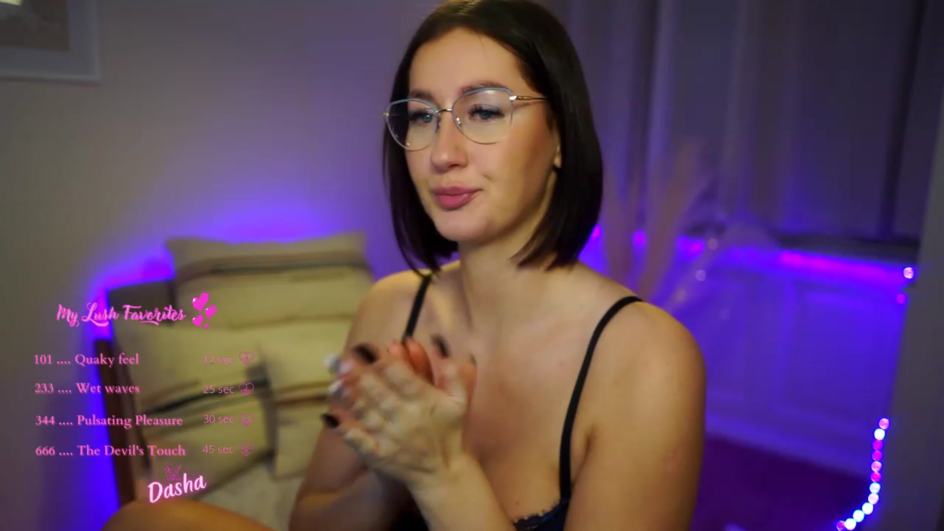 Gallery image thumbnail from Queen_Dasha's myfreecams stream on, 01/16/2023, 02:13 image 9 of 20