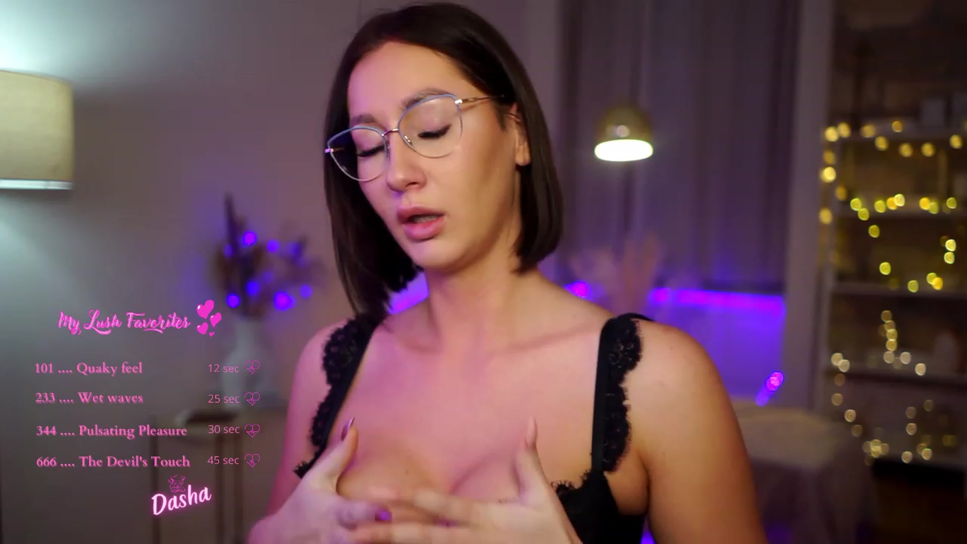 Gallery image thumbnail from Queen_Dasha's myfreecams stream on, 01/26/2023, 19:06 image 5 of 20