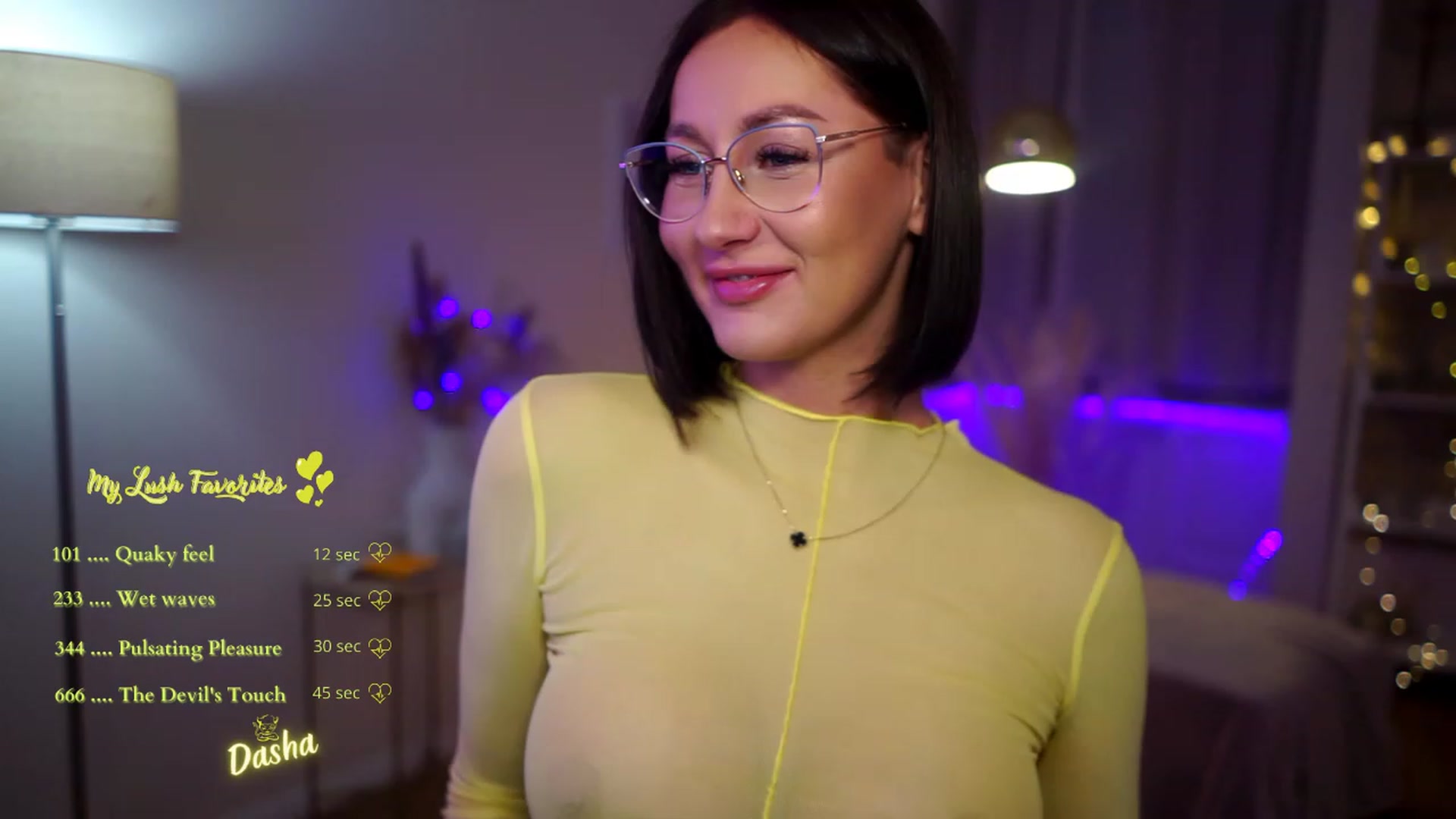 Gallery image thumbnail from Queen_Dasha's myfreecams stream on, 01/27/2023, 19:43 image 3 of 20