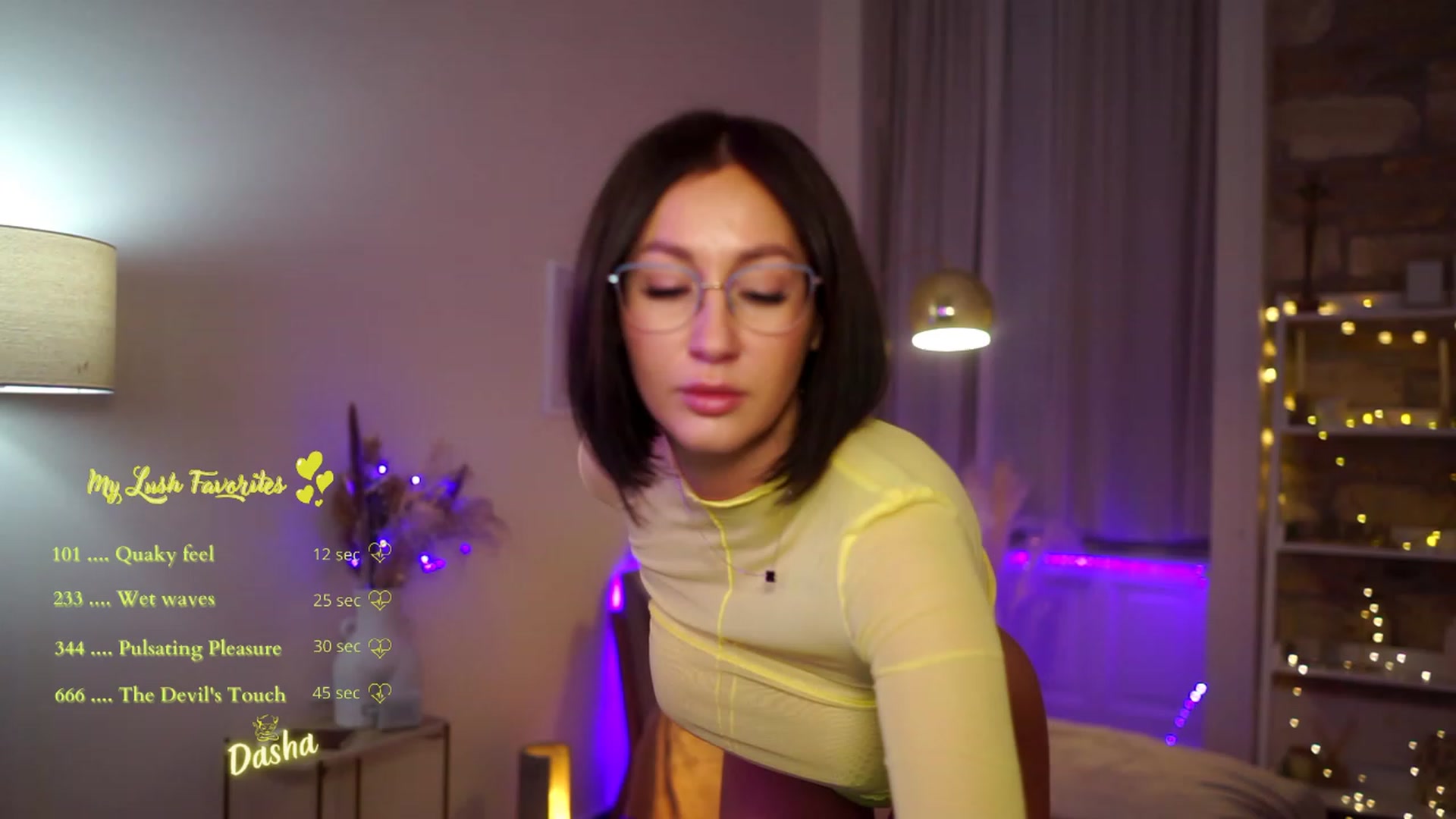 Gallery image thumbnail from Queen_Dasha's myfreecams stream on, 01/27/2023, 19:43 image 10 of 20