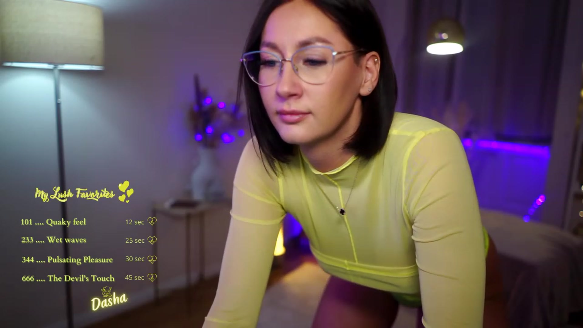 Gallery image thumbnail from Queen_Dasha's myfreecams stream on, 01/27/2023, 19:43 image 13 of 20