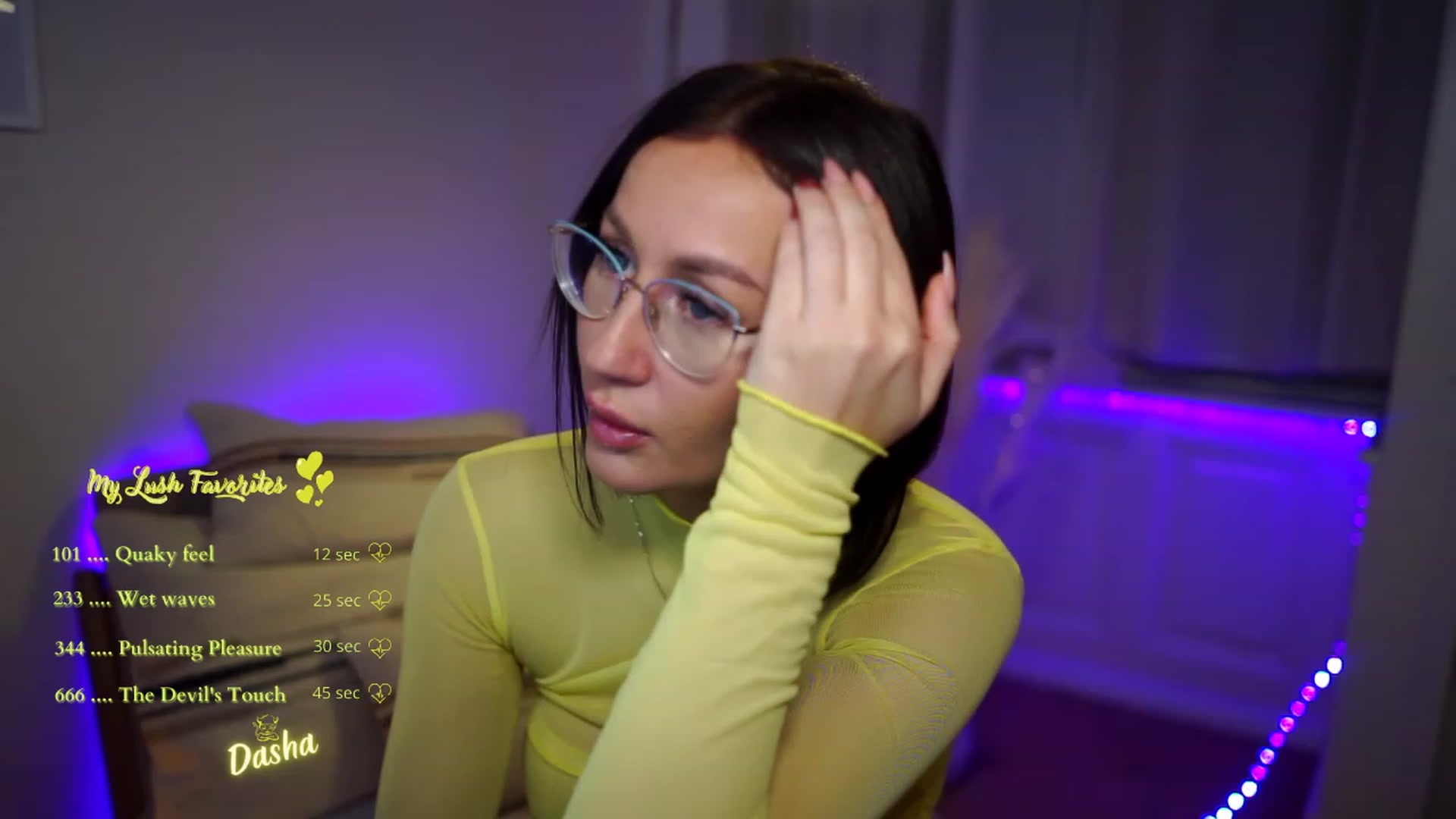 Gallery image thumbnail from Queen_Dasha's myfreecams stream on, 01/27/2023, 19:58 image 17 of 20