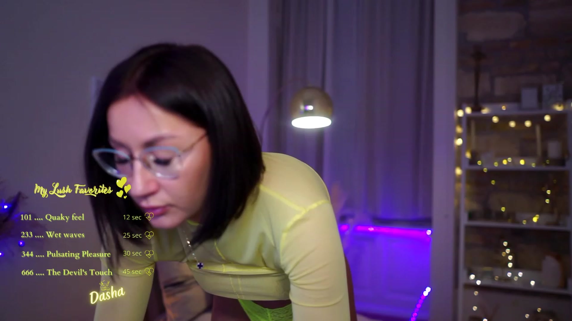 Gallery image thumbnail from Queen_Dasha's myfreecams stream on, 01/27/2023, 21:41 image 2 of 20