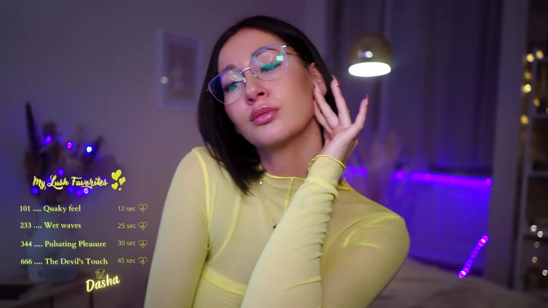 Gallery image thumbnail from Queen_Dasha's myfreecams stream on, 01/27/2023, 21:41 image 7 of 20