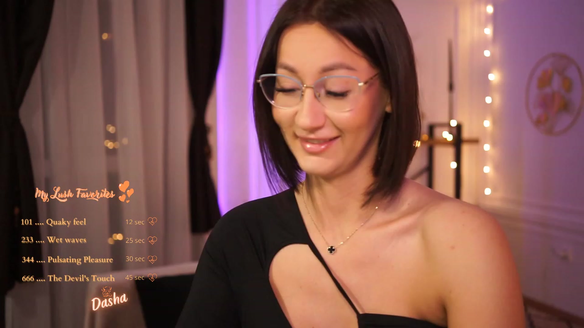 Gallery image thumbnail from Queen_Dasha's myfreecams stream on, 01/30/2023, 18:23 image 1 of 20