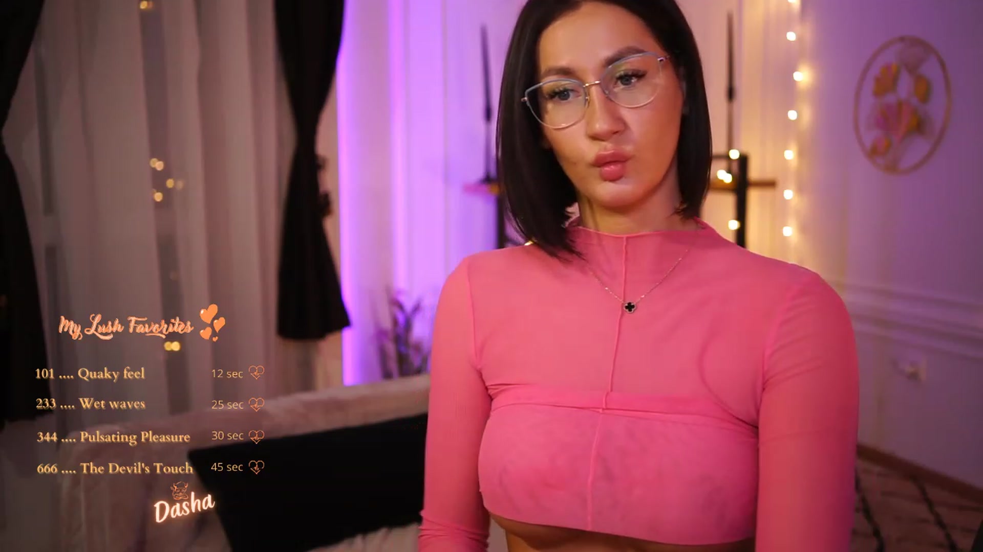 Gallery image thumbnail from Queen_Dasha's myfreecams stream on, 02/01/2023, 01:34 image 13 of 20