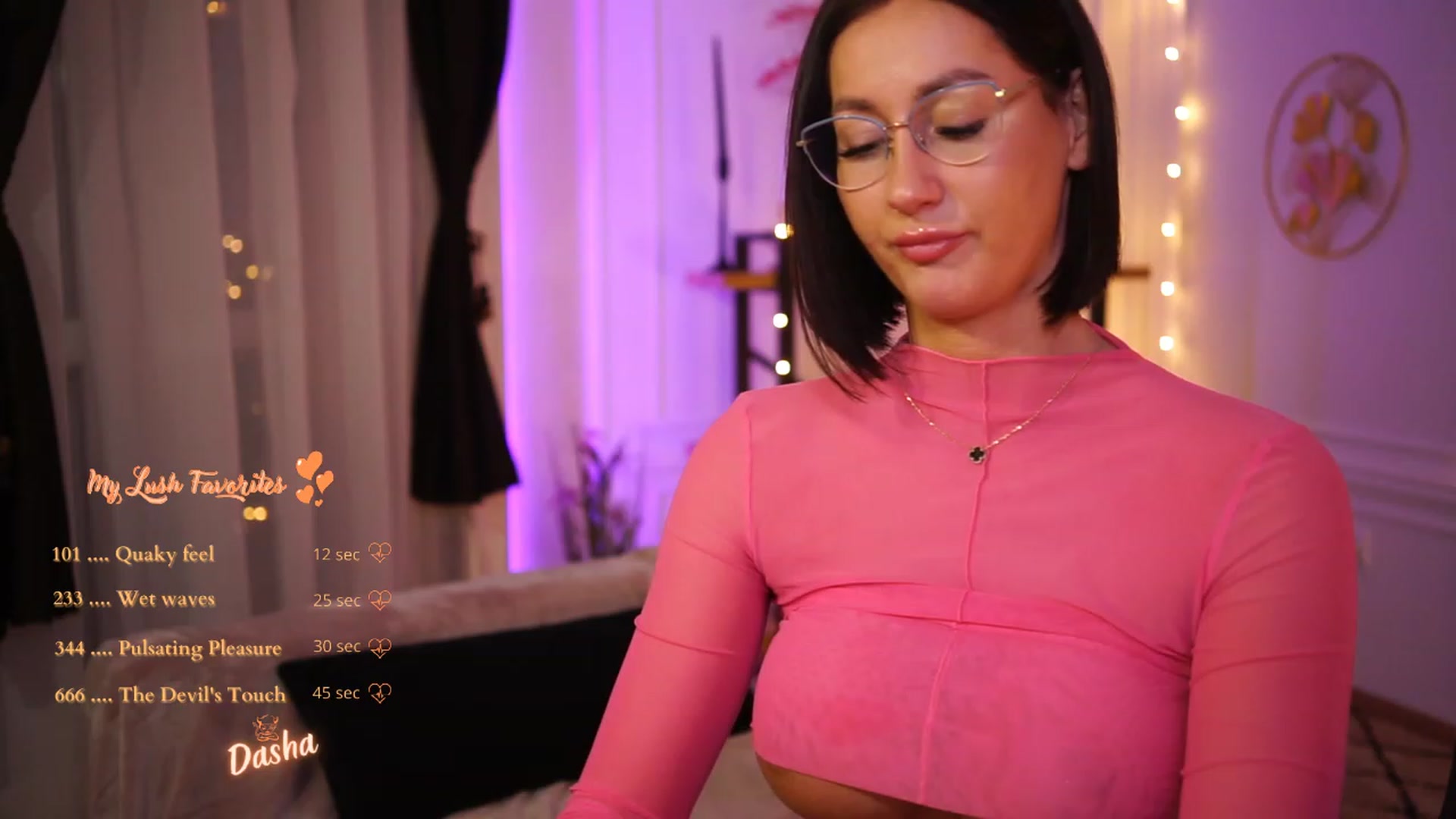 Gallery image thumbnail from Queen_Dasha's myfreecams stream on, 02/01/2023, 01:34 image 7 of 20