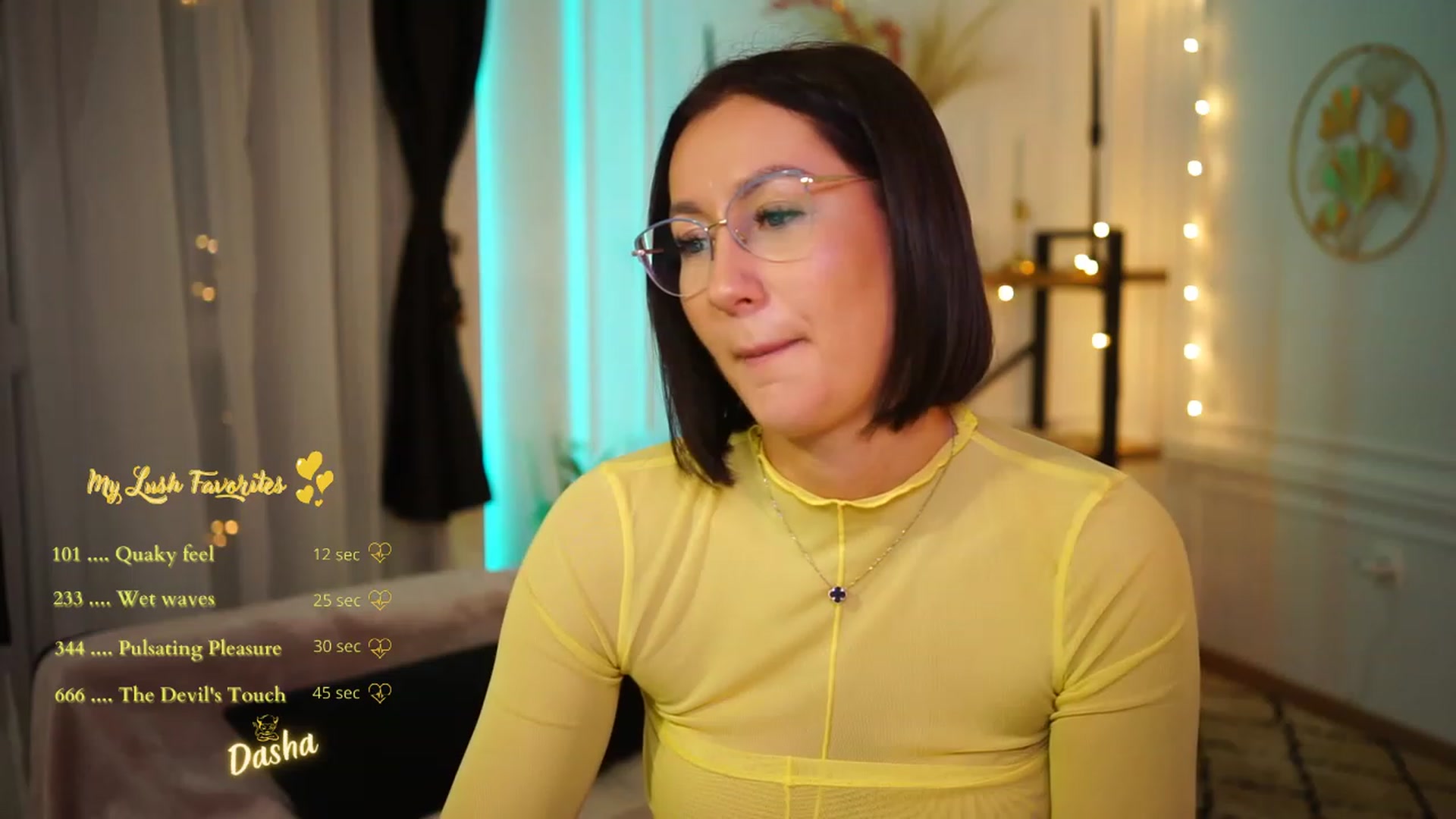 Gallery image thumbnail from Queen_Dasha's myfreecams stream on, 02/02/2023, 17:46 image 19 of 20