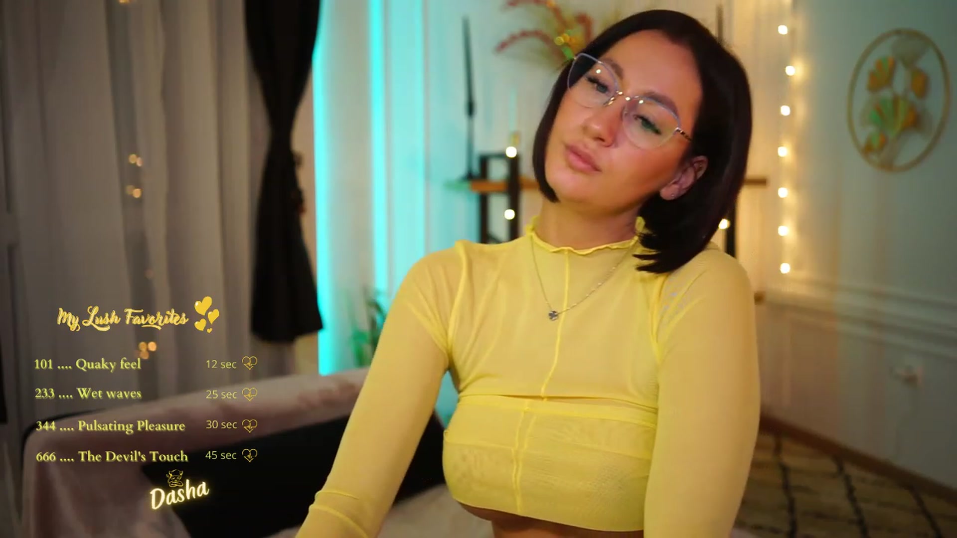Gallery image thumbnail from Queen_Dasha's myfreecams stream on, 02/02/2023, 18:17 image 9 of 20