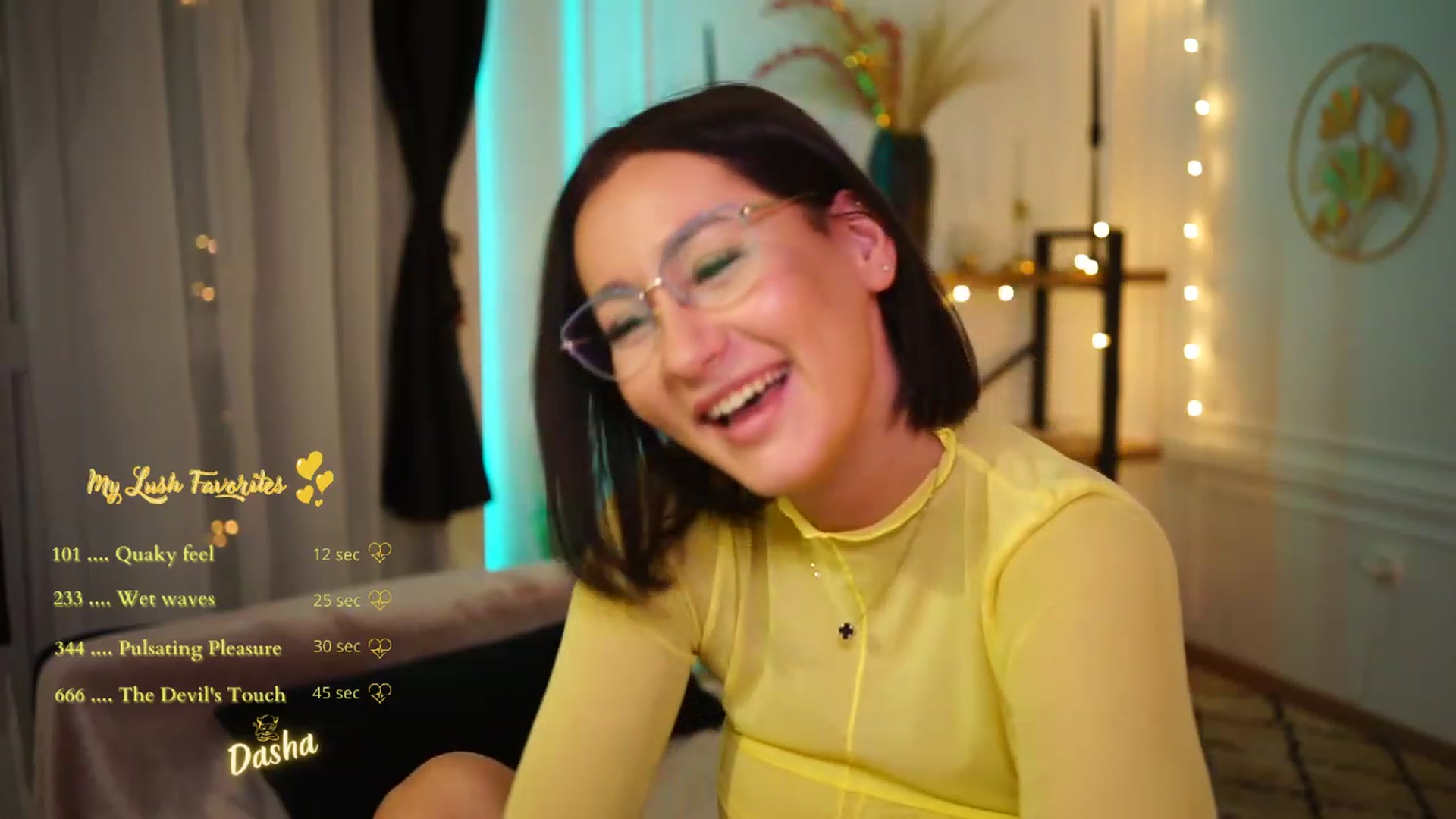 Gallery image thumbnail from Queen_Dasha's myfreecams stream on, 02/02/2023, 18:17 image 7 of 20
