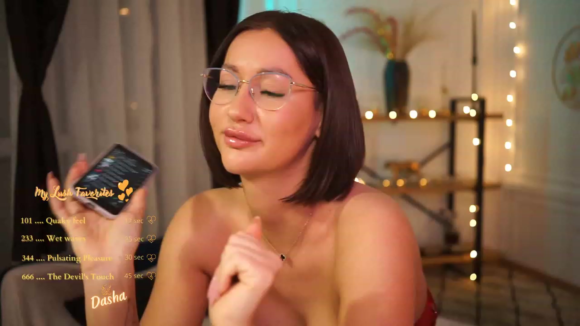 Gallery image thumbnail from Queen_Dasha's myfreecams stream on, 02/07/2023, 21:09 image 7 of 20