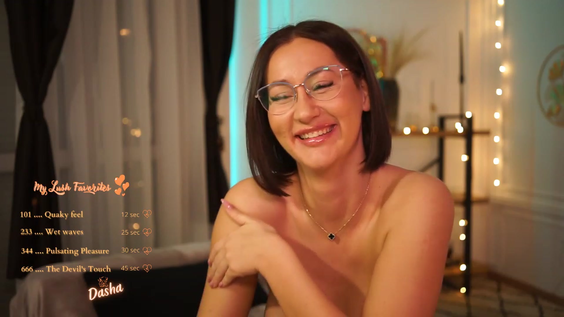 Gallery image thumbnail from Queen_Dasha's myfreecams stream on, 02/11/2023, 22:32 image 8 of 20
