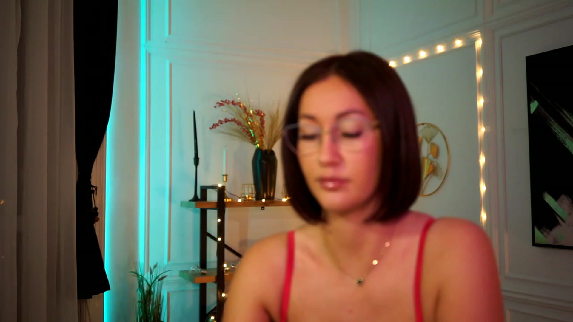 Gallery image thumbnail from Queen_Dasha's myfreecams stream on, 02/13/2023, 18:12 image 1 of 20