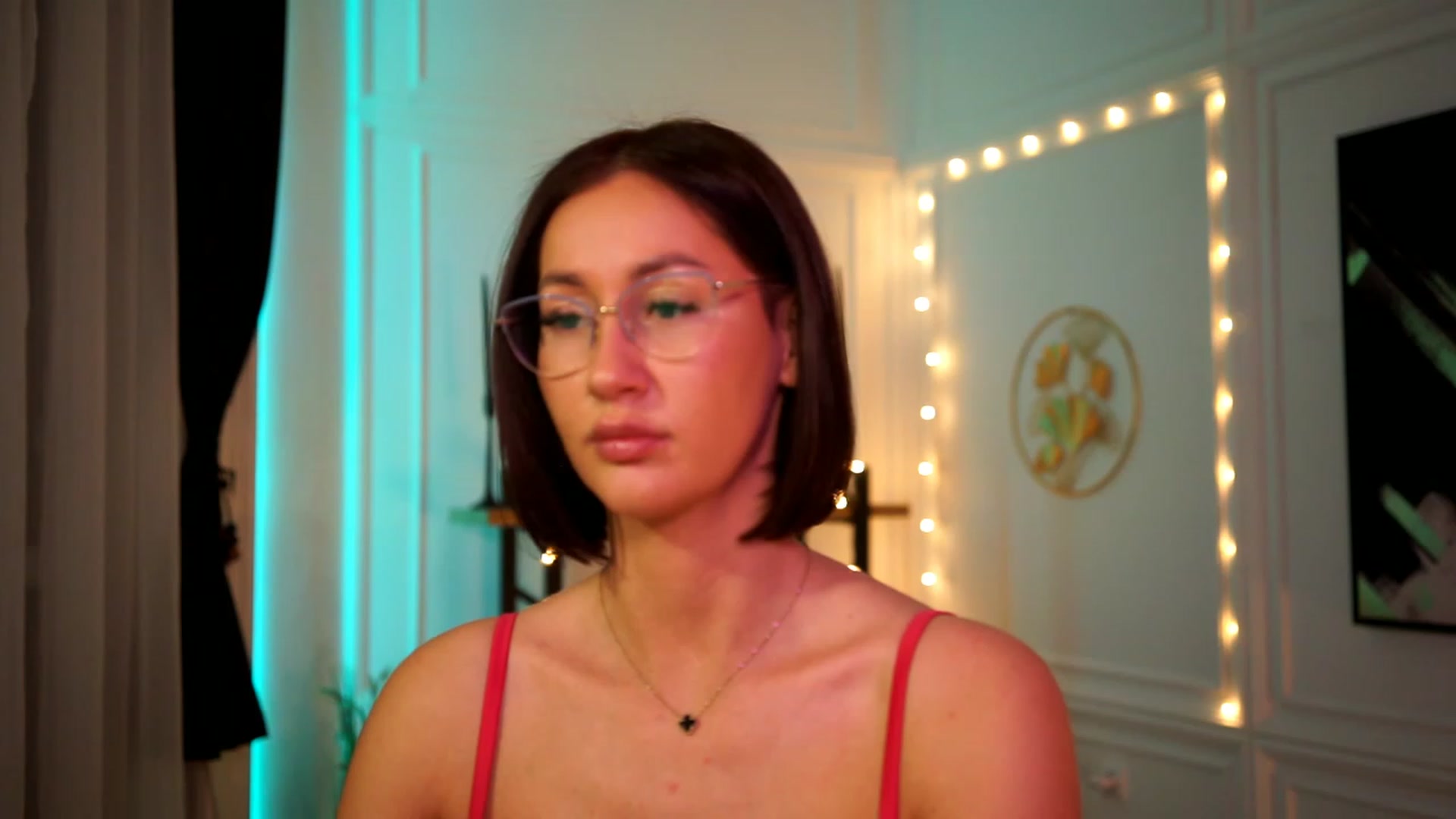 Gallery image thumbnail from Queen_Dasha's myfreecams stream on, 02/13/2023, 22:06 image 9 of 20