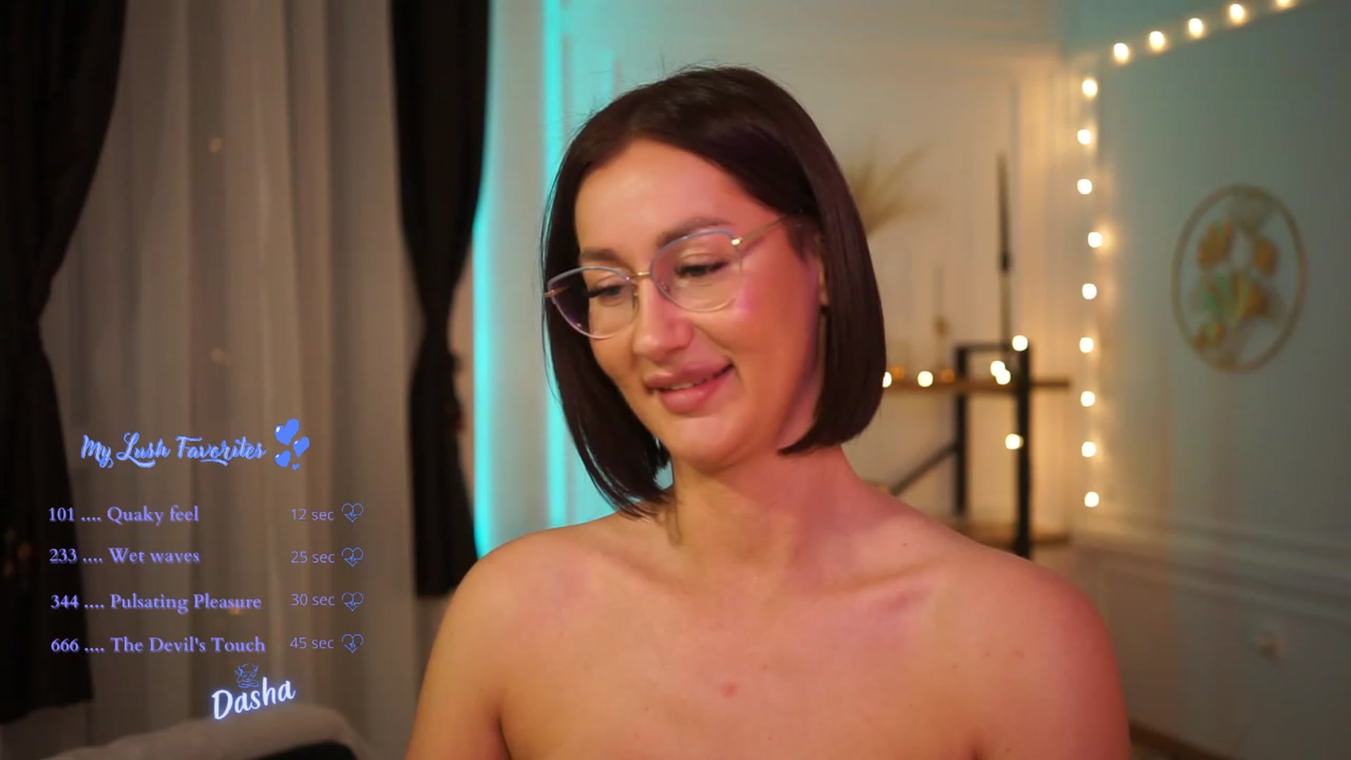 Gallery image thumbnail from Queen_Dasha's myfreecams stream on, 02/15/2023, 01:17 image 11 of 20